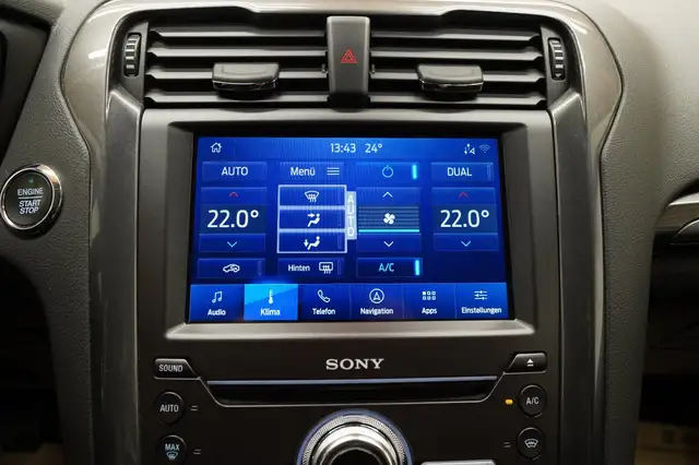 Ford Mondeo view 29
