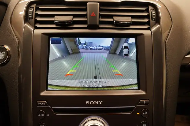 Ford Mondeo view 30