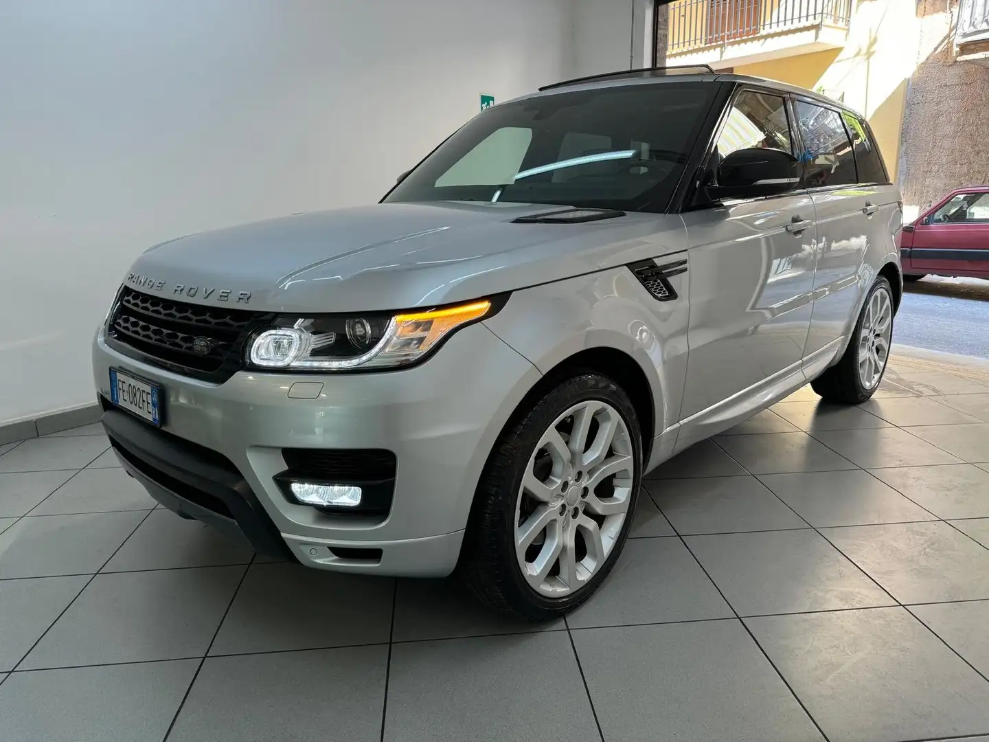 Land Rover Range Rover Range Rover 3.0 tdV6 HSE Silver Edition 250/cv Argento - 1