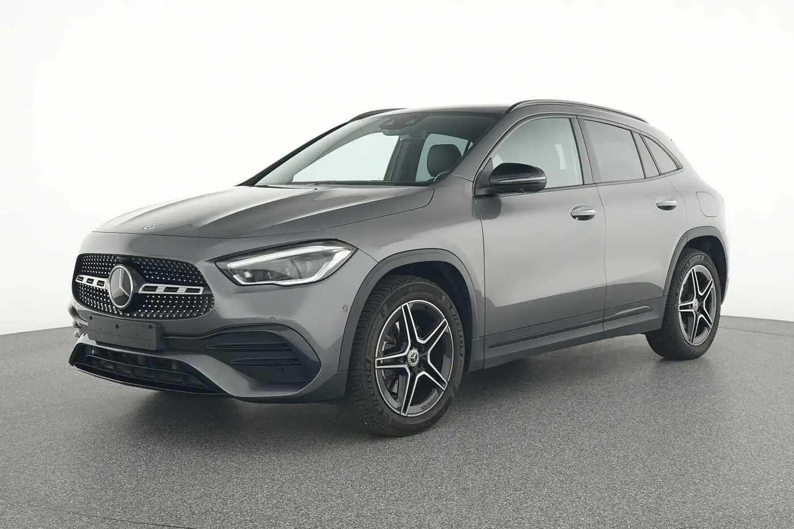 Mercedes-Benz GLA 250 e AMG Line Gris - 1