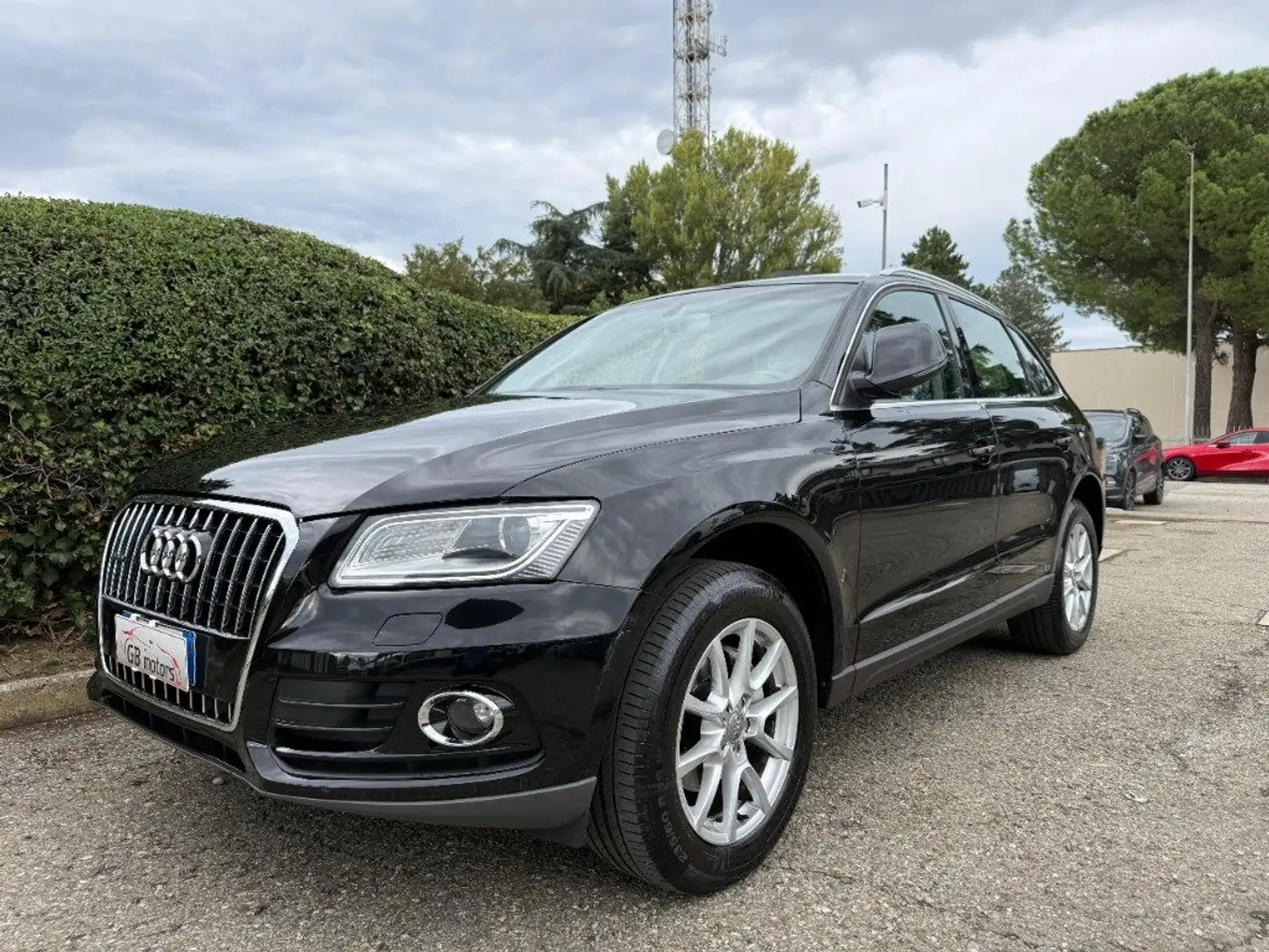 Audi Q5 2.0 TDI 177CV quattro S tronic Advanced XENO - 18 Zwart - 1