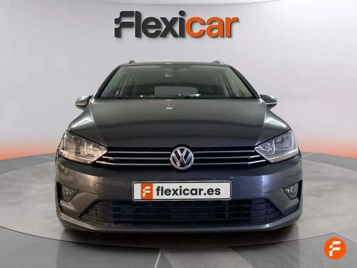 Volkswagen Golf 1.4 TSI Advance DSG7 92kW Gris - 2
