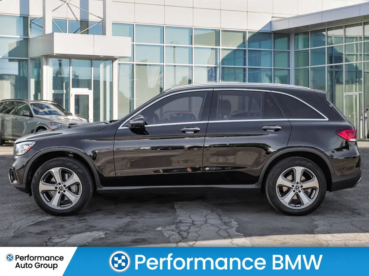Mercedes-Benz GLC снимка Mercedes-Benz GLC