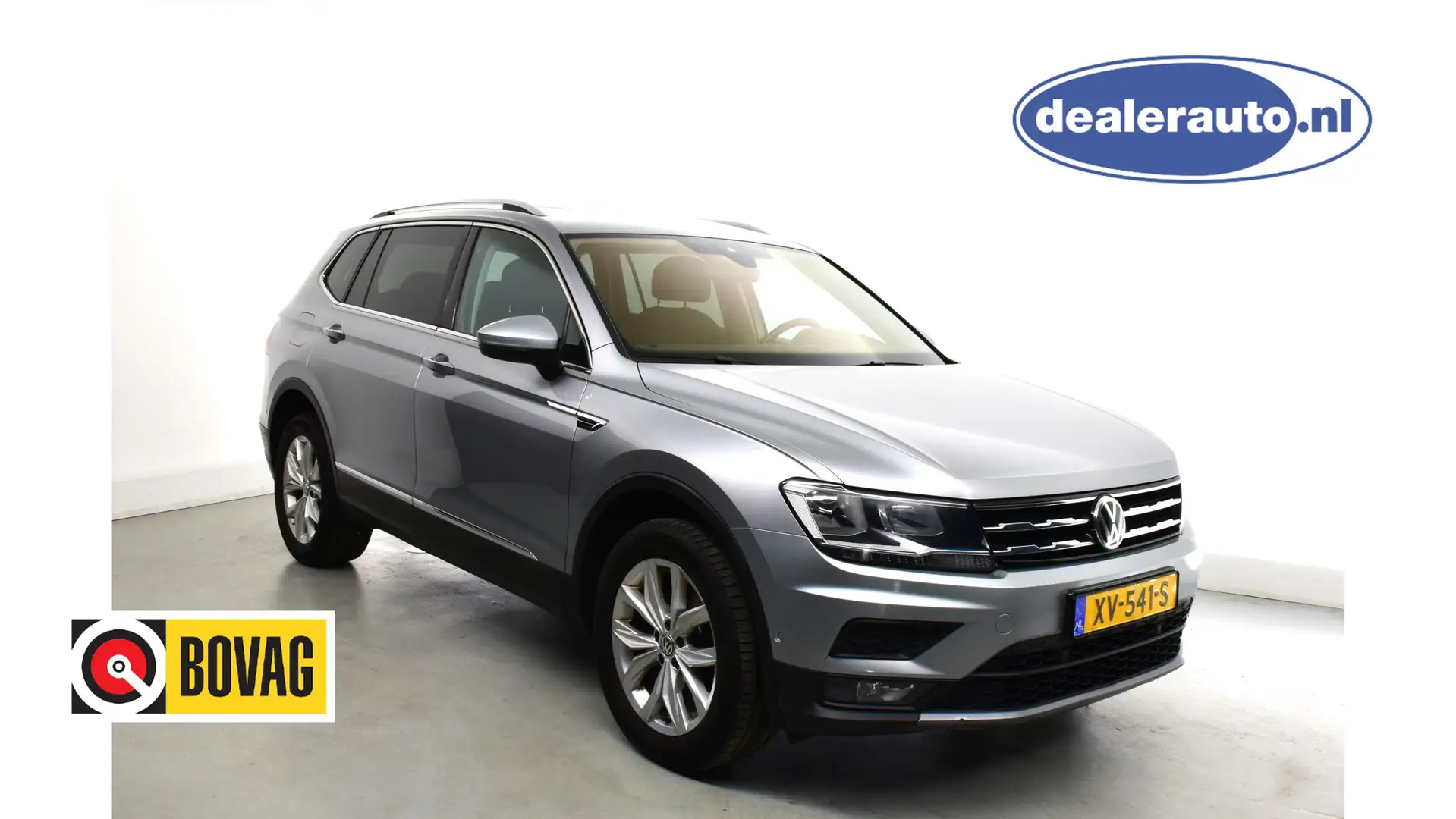Volkswagen Tiguan Allspace 1.5 TSI Autom, Comfort 7p. "EXPORT" Camera achteru Grau - 1