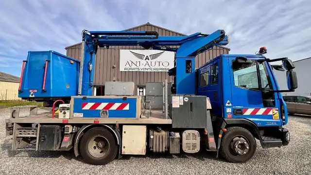 Iveco ML100E18K PORTEUR 100E18 NACELLE 14 METRES 4X2