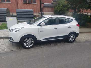 1.6i 2WD Executive