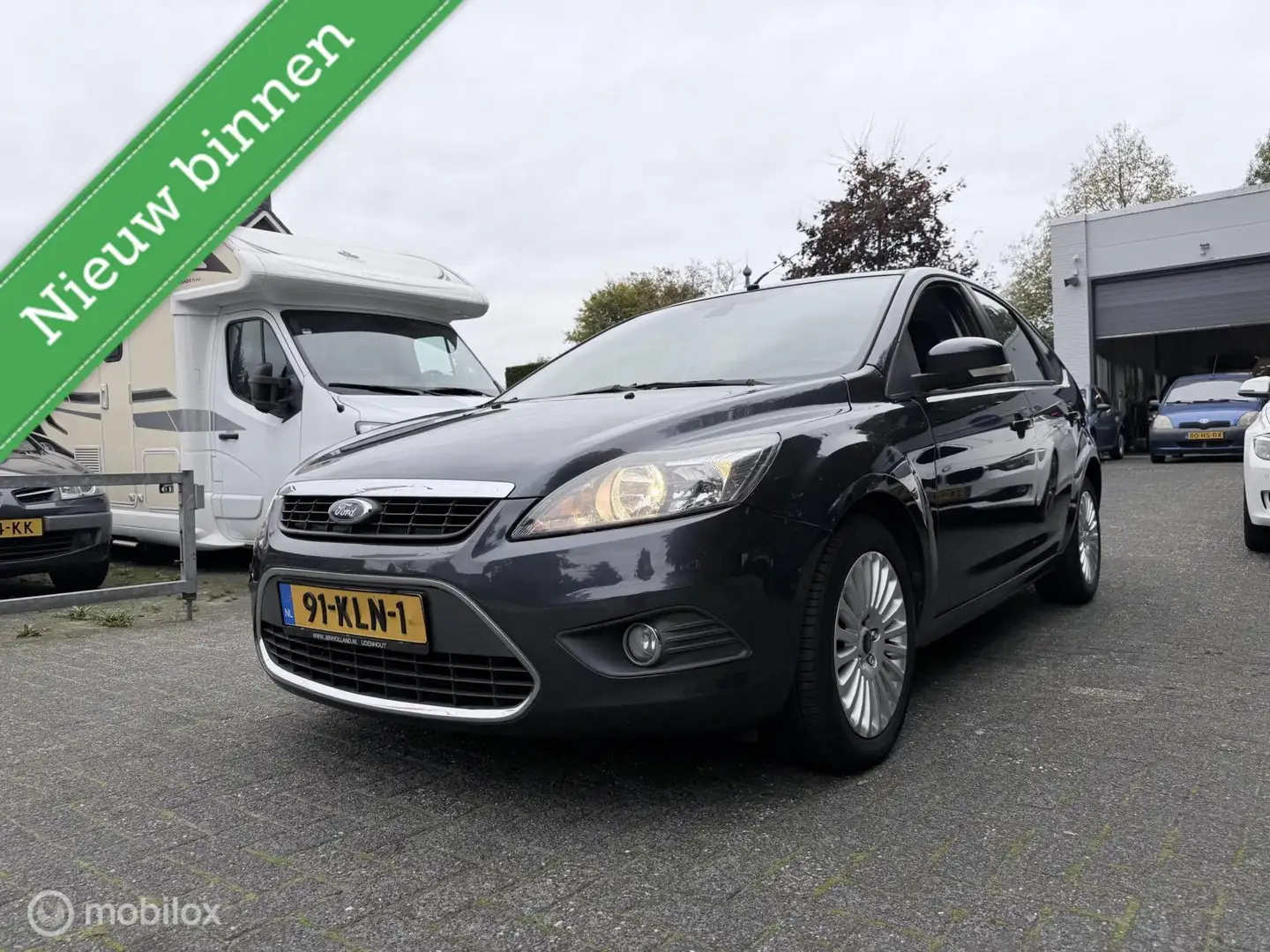 Ford Focus 1.8 Limited Flexi Fuel Camera / LM / Cruise / PDC Gris - 1