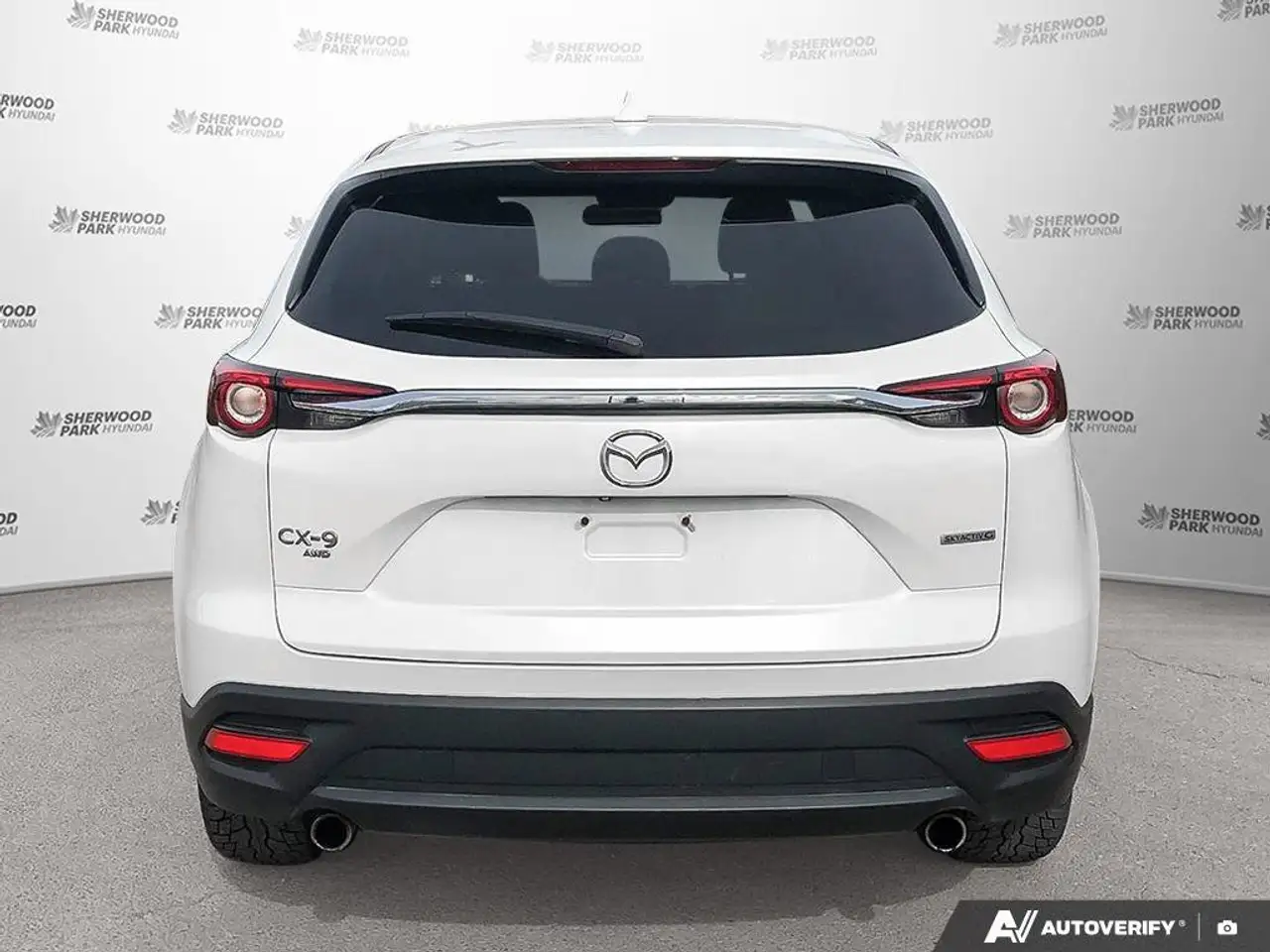Mazda CX-9 снимка Mazda CX-9