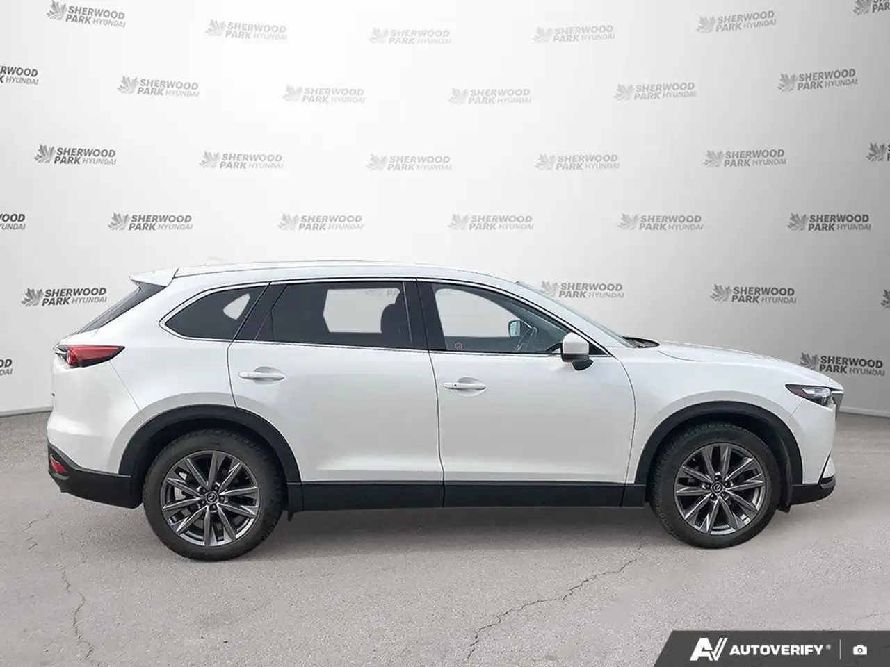 Mazda CX-9 снимка Mazda CX-9