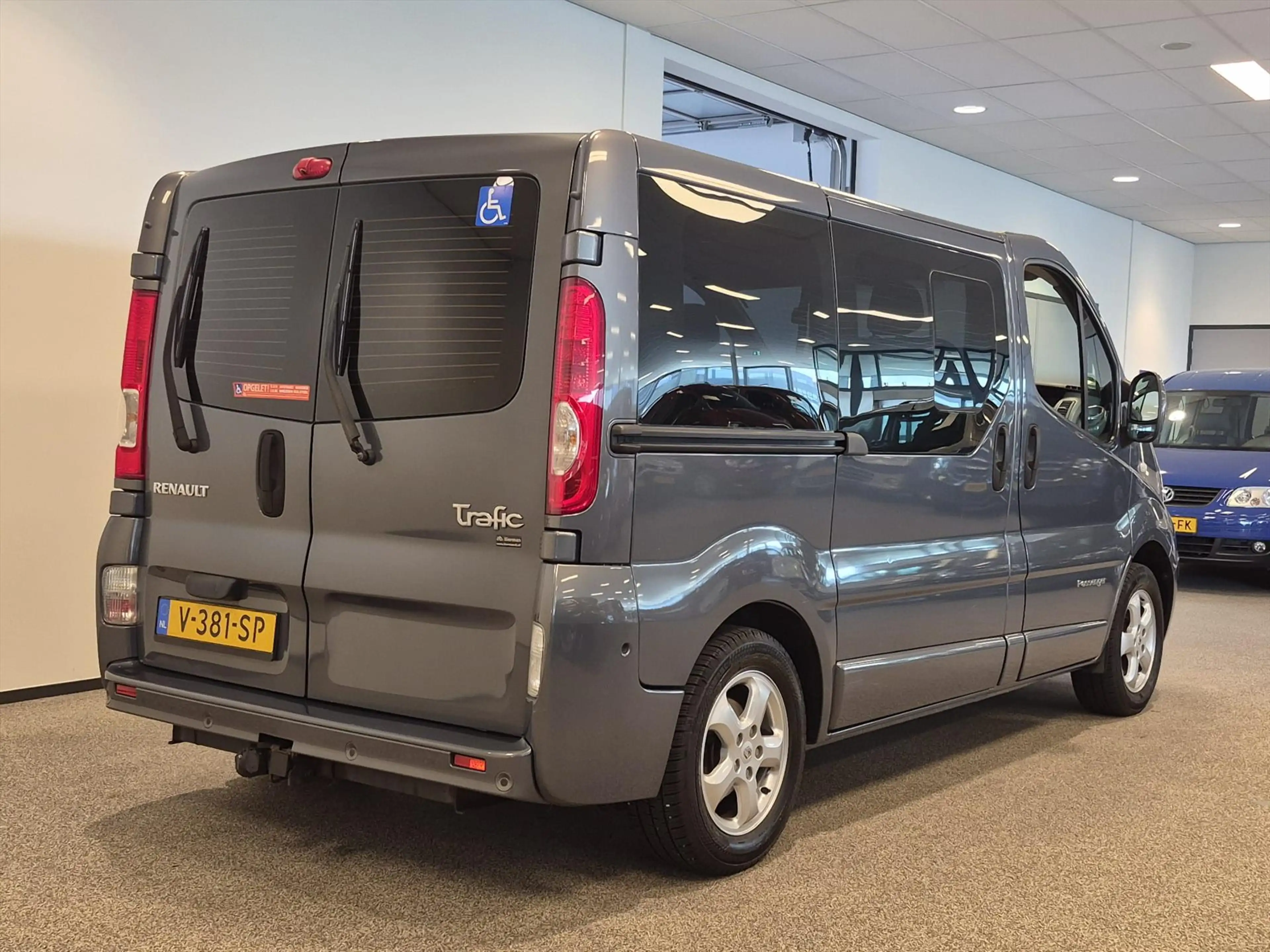 Renault Trafic L1H1 Rolstoelbus Automaat Zelfrijder — photo 17