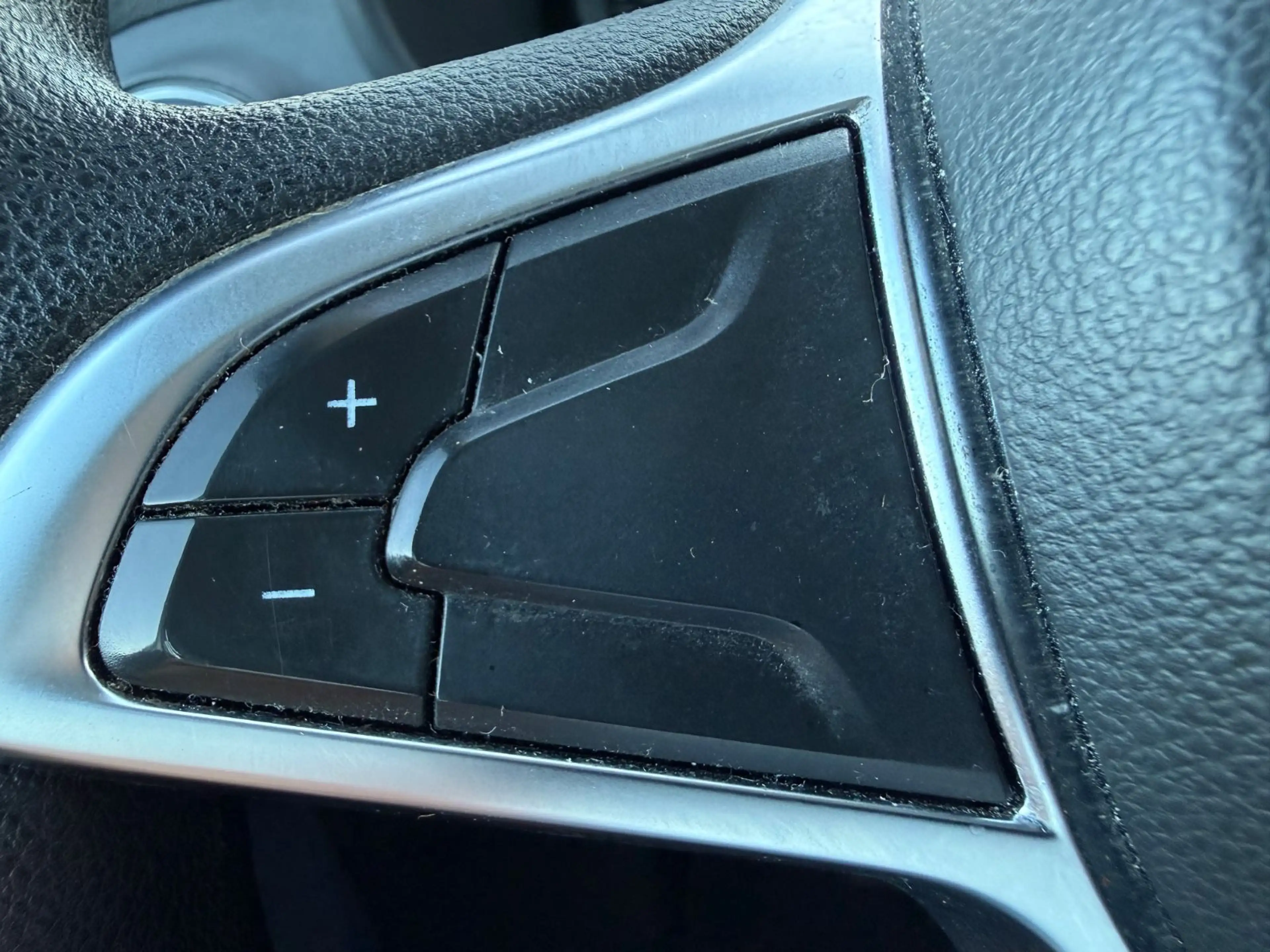 Dacia Dokker Comfort KLIMA NAVI PDC TEMPOMAT — photo 7