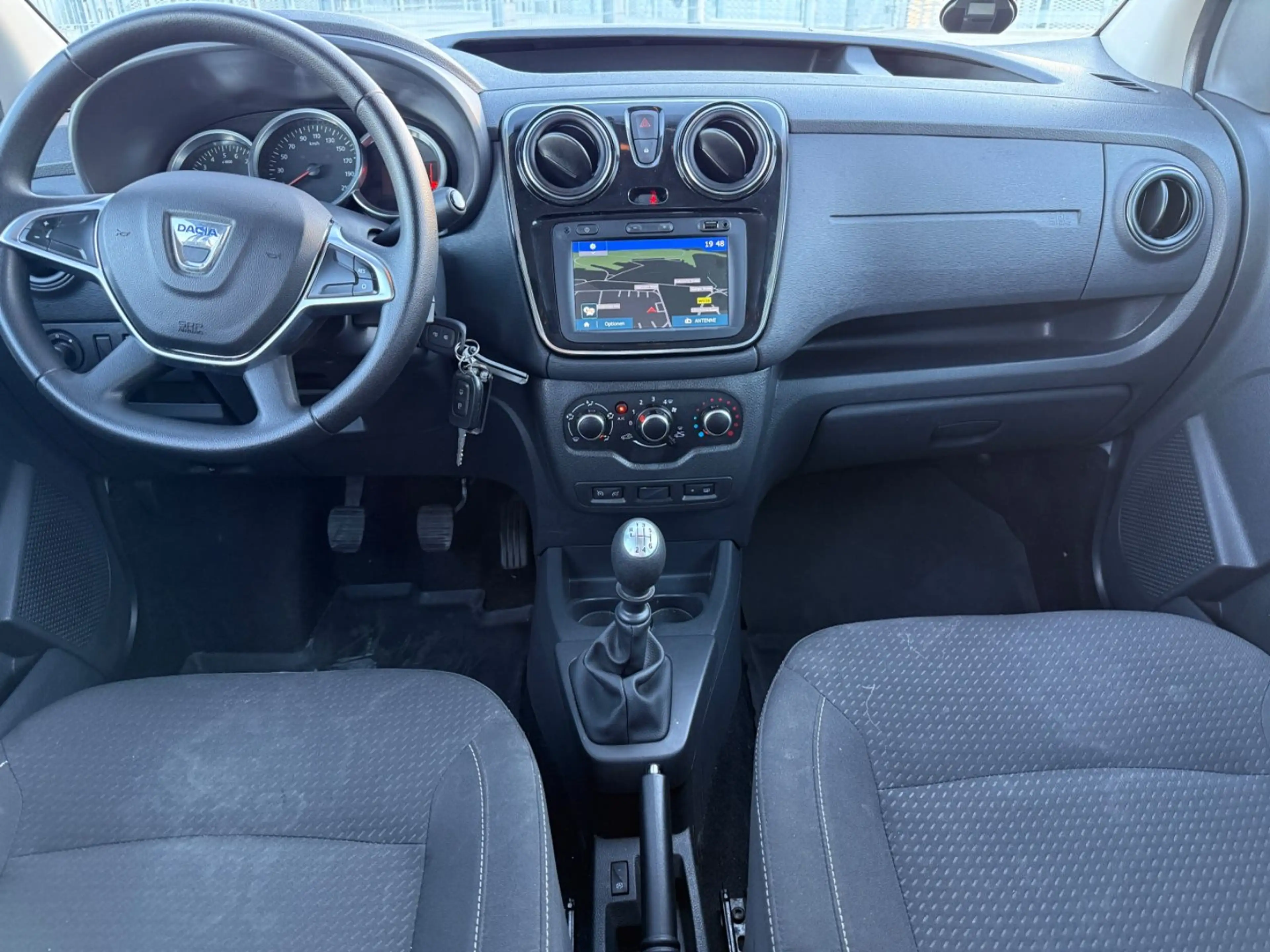 Dacia Dokker Comfort KLIMA NAVI PDC TEMPOMAT — photo 2