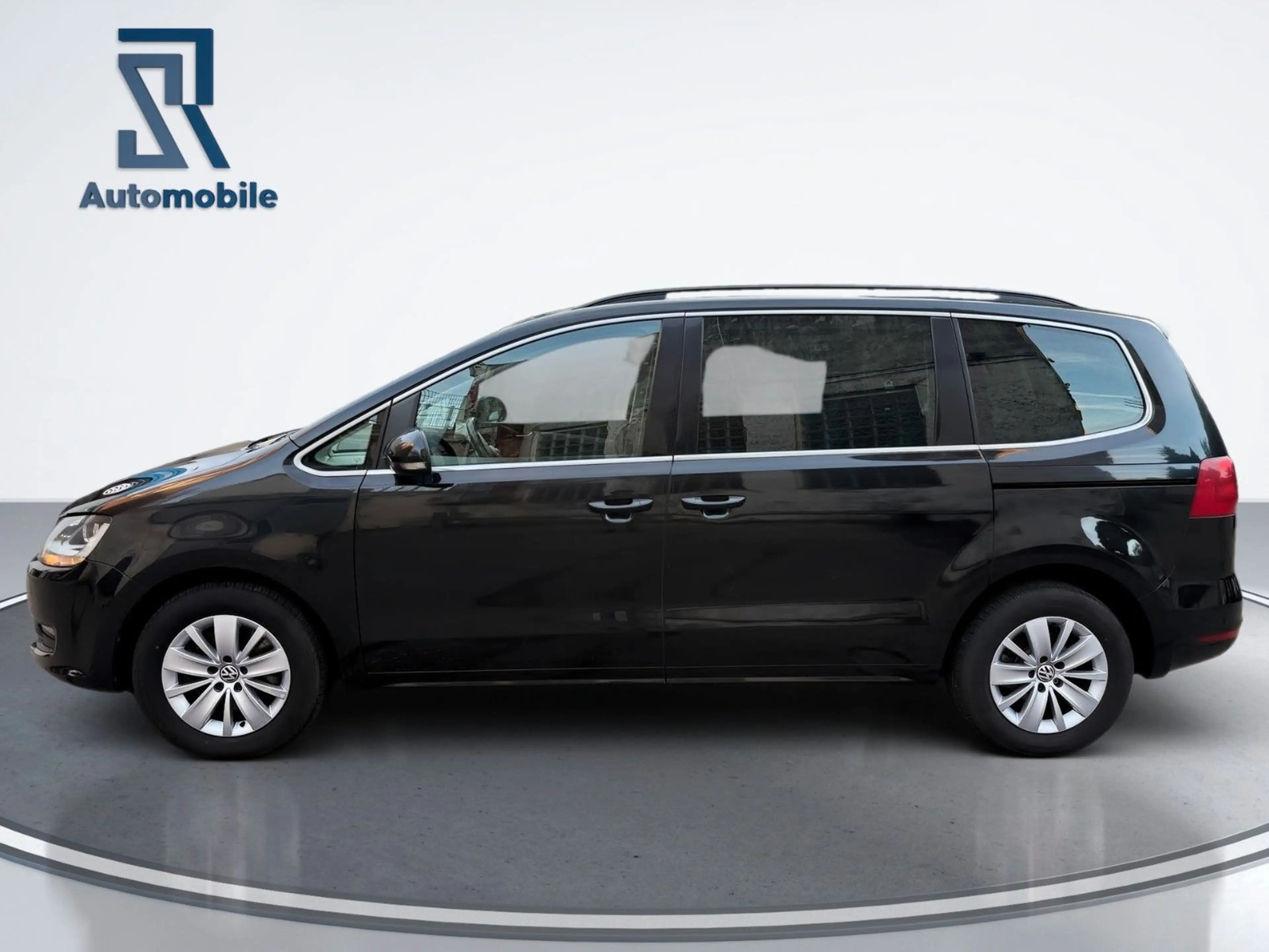 Volkswagen Sharan Comfortline BMT — photo 2
