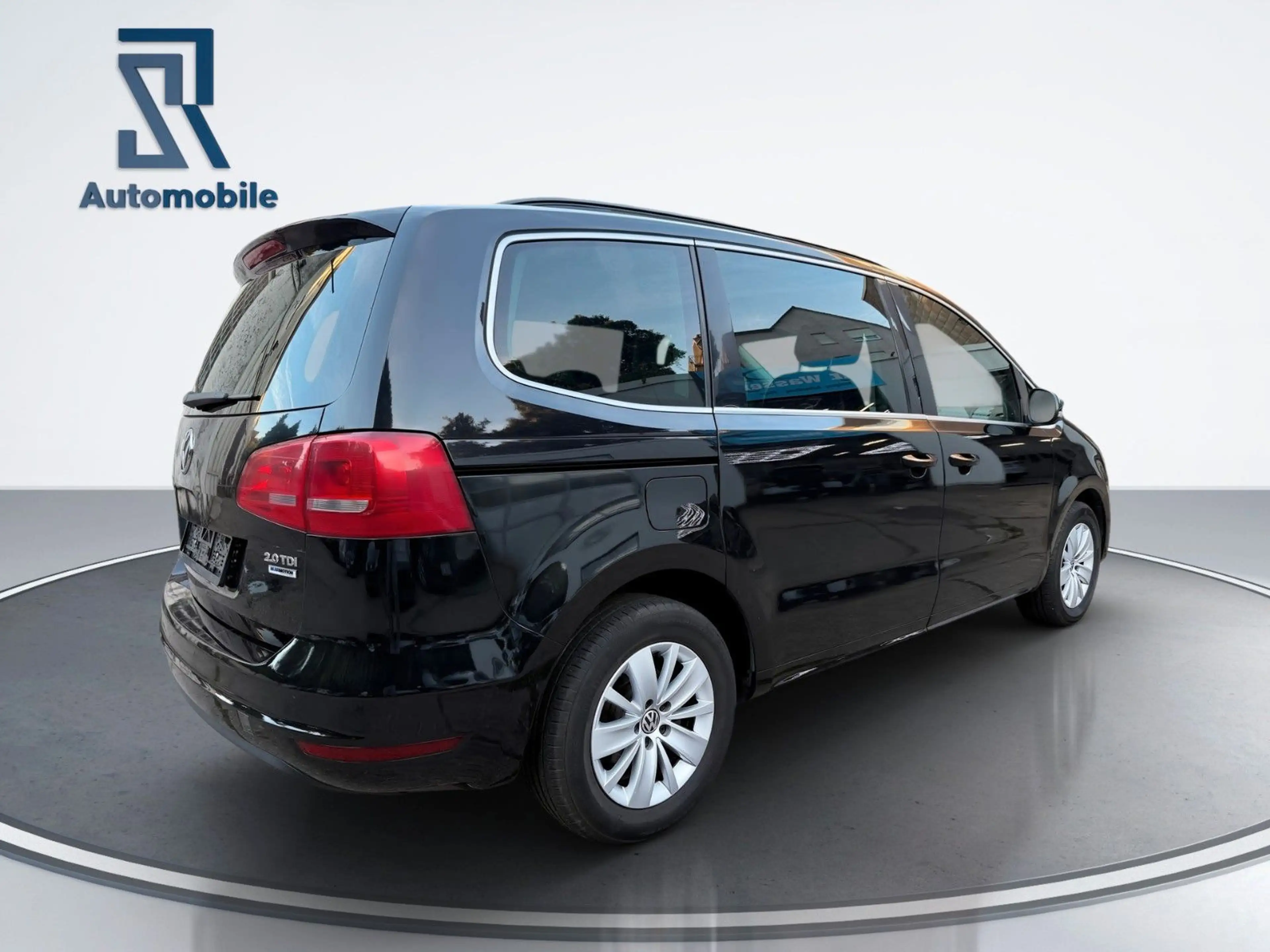 Volkswagen Sharan Comfortline BMT — photo 5