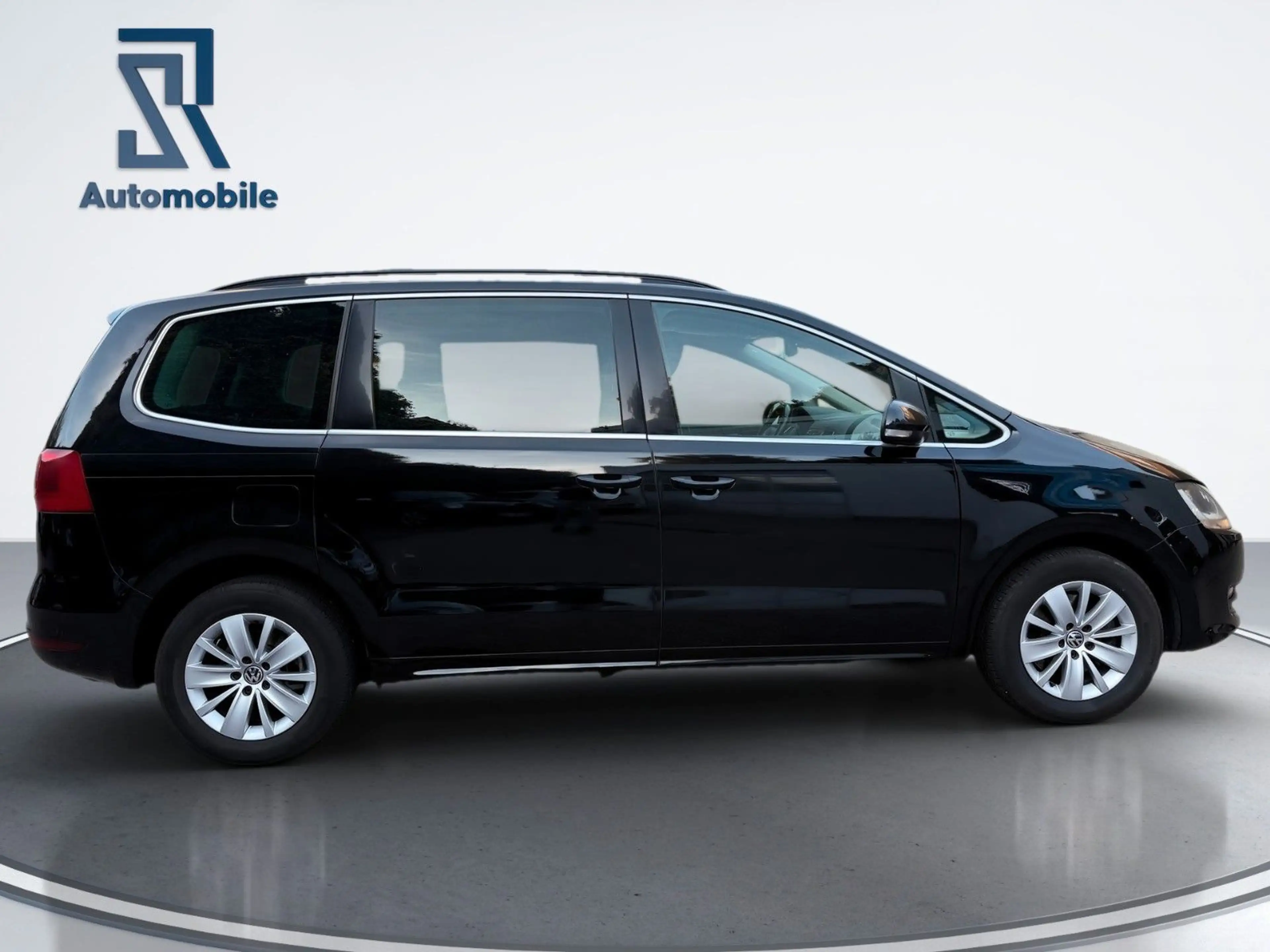 Volkswagen Sharan Comfortline BMT — photo 6