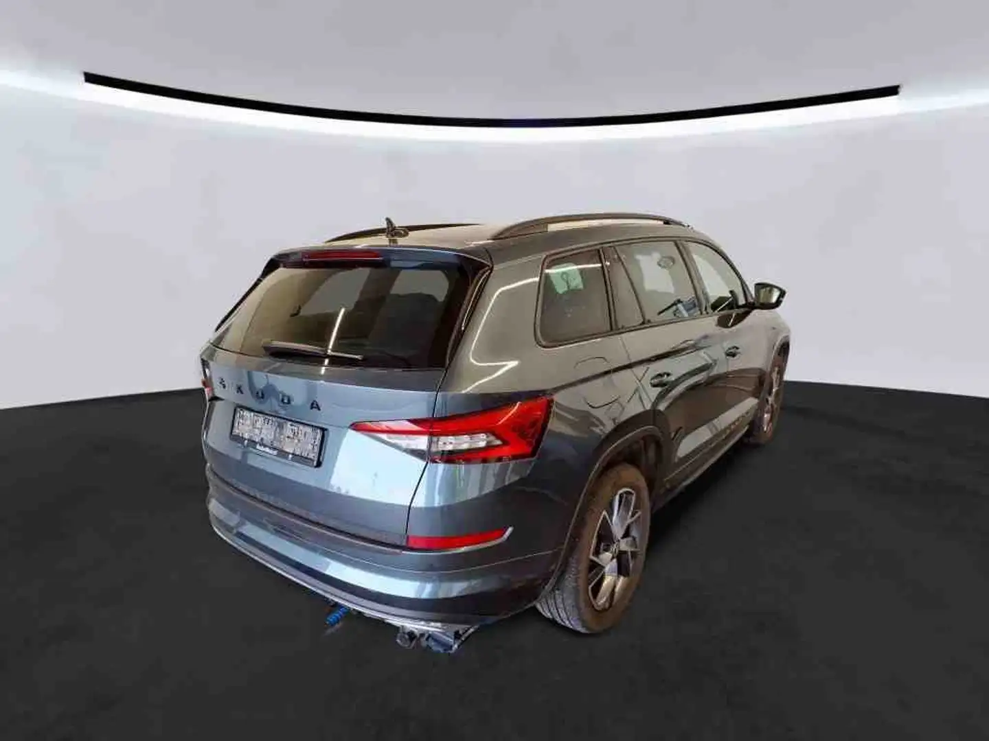 Skoda Kodiaq 2.0 TDI DSG 4x4 SPORTLINE STDHZG AHK KAMERA Grau - 2