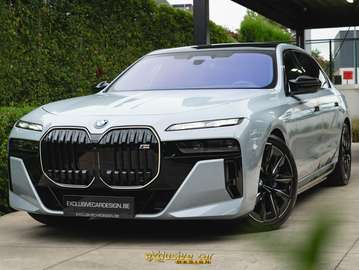 M70 xDrive/FULL Option/Executive/B&W/Innovation/