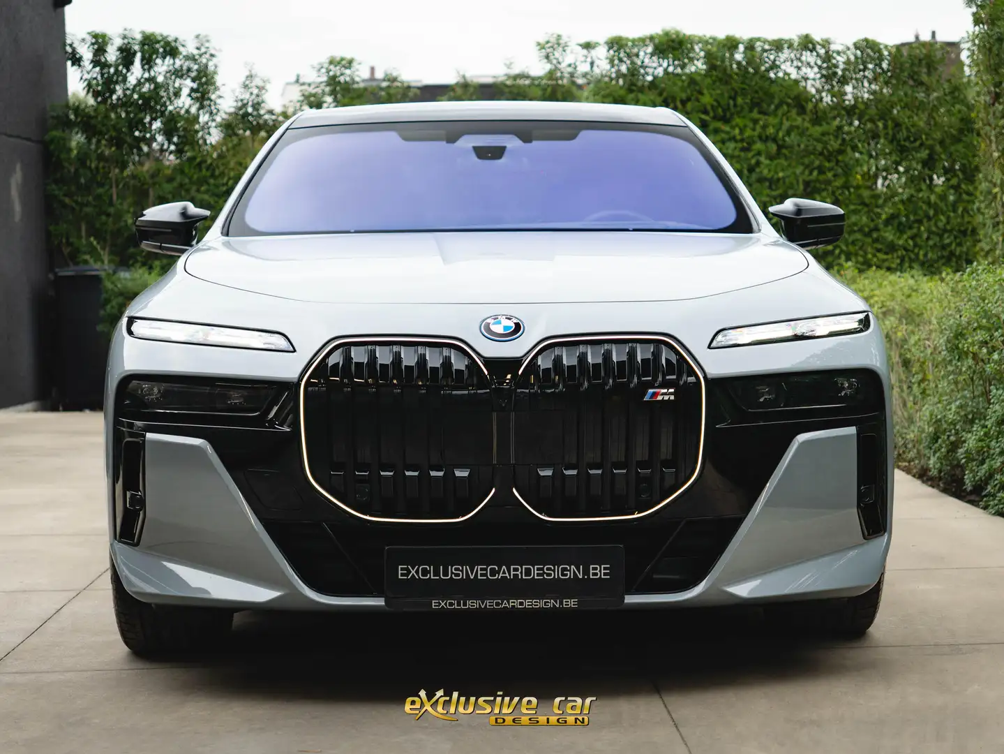 BMW i7 M70 xDrive/FULL Option/Executive/B&W/Innovation/ Gris - 2