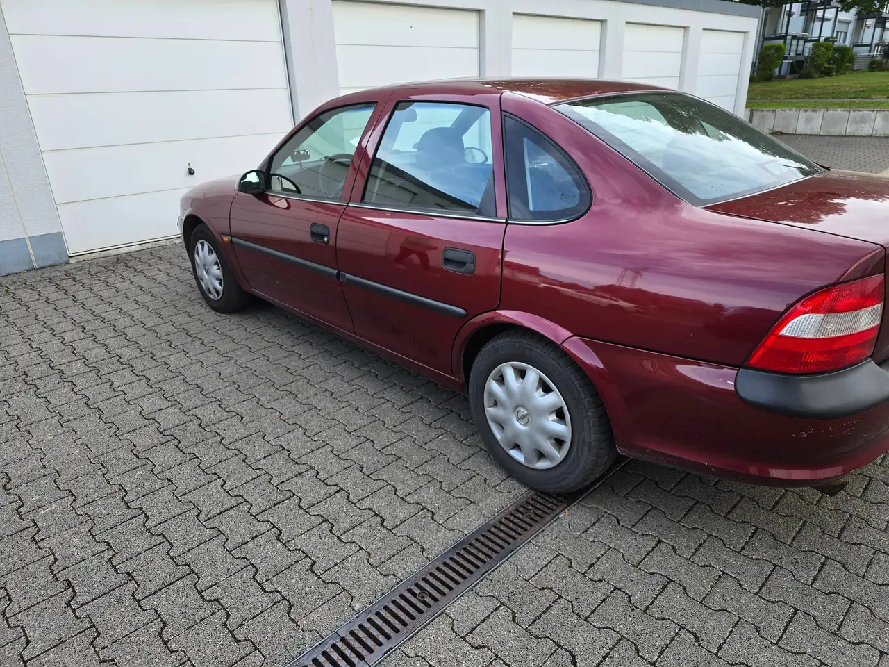 Opel Vectra 1.6, foto 3