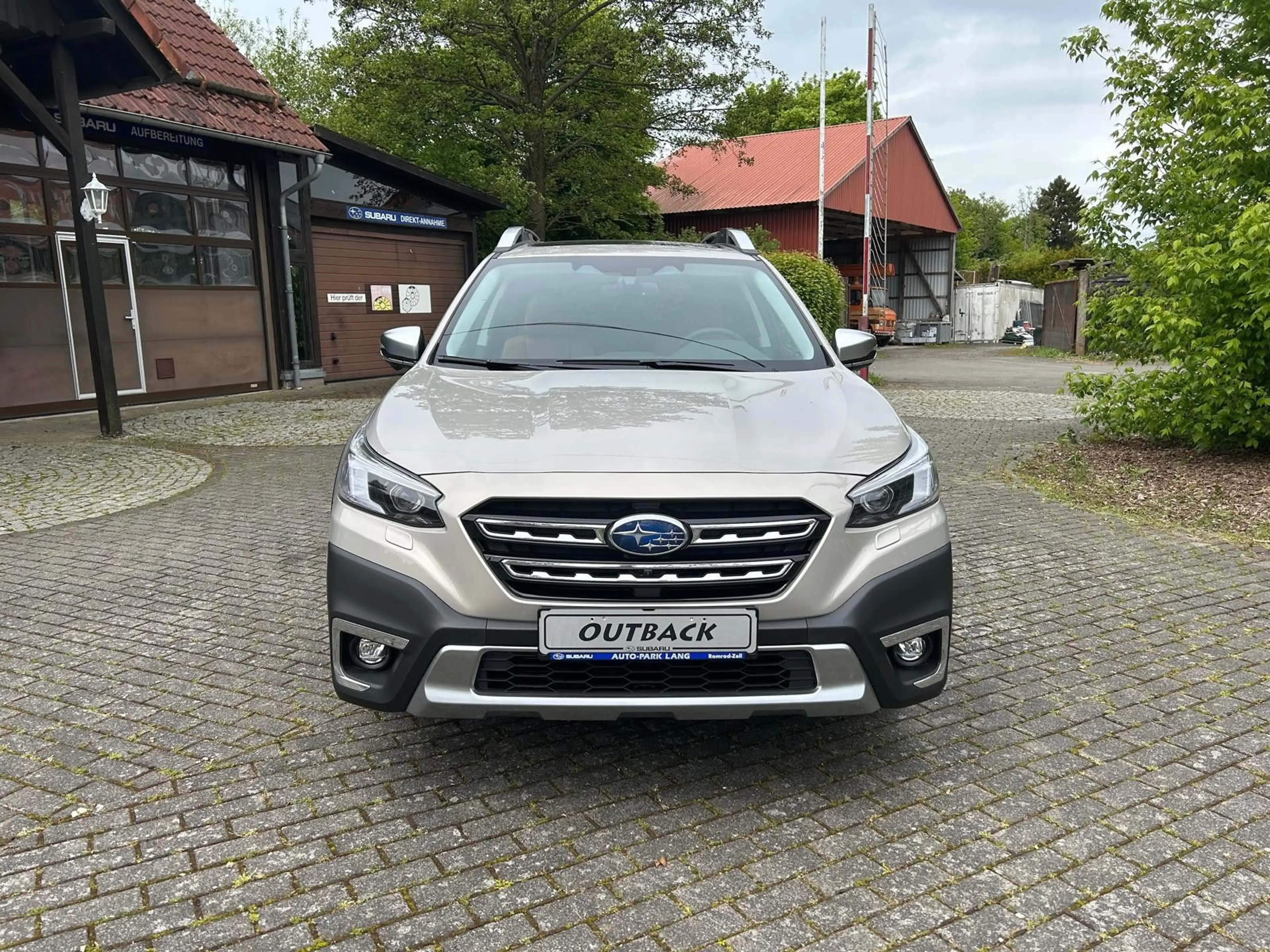 Subaru OUTBACK 2.5i Platinum Lineartronic Modell 2025 — photo 8