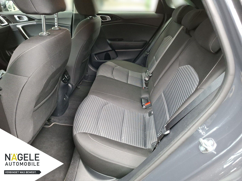 Kia Ceed / cee'd Ceed 1.5 T-GDI DCT Vision|ACC+NAVI+SHZ+KAMERA BC — photo 11