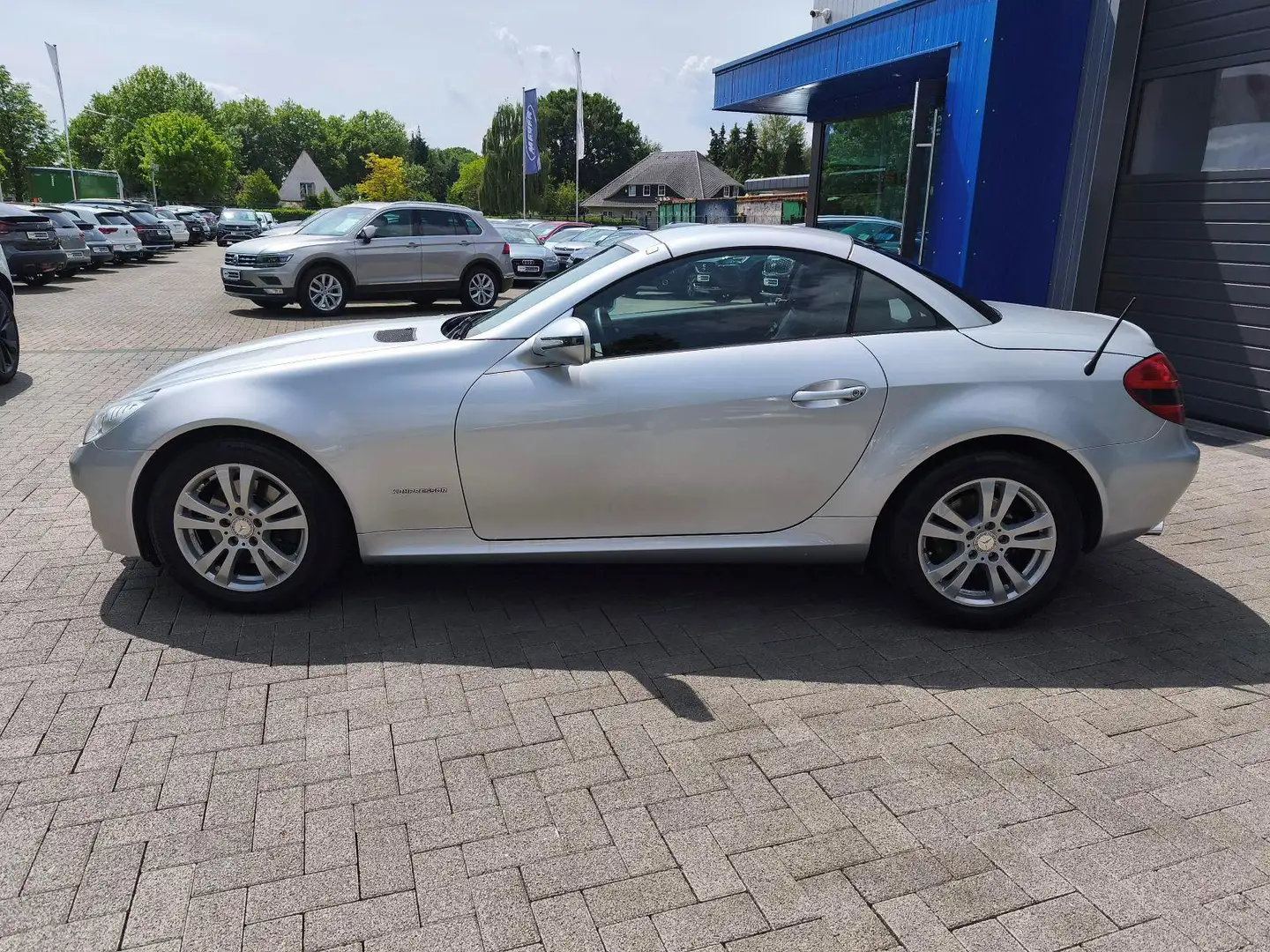 Mercedes-Benz SLK 200 Navi/SHZ/PDC/Bluetooth/Tempomat Plateado - 2