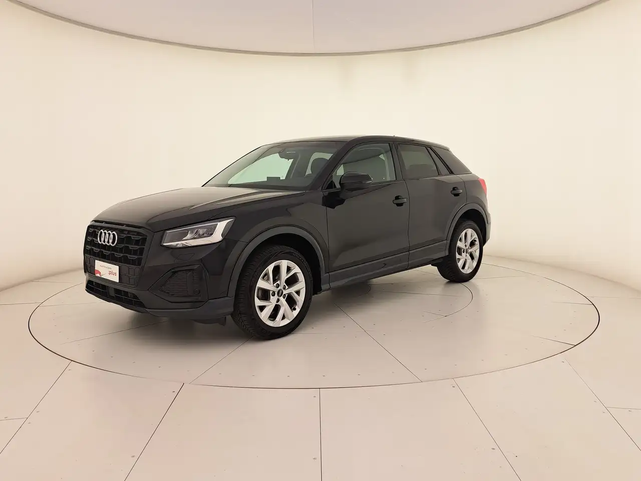 Audi Q2 35 1.5 tfsi admired advanced s-tronic — photo 1 of 16