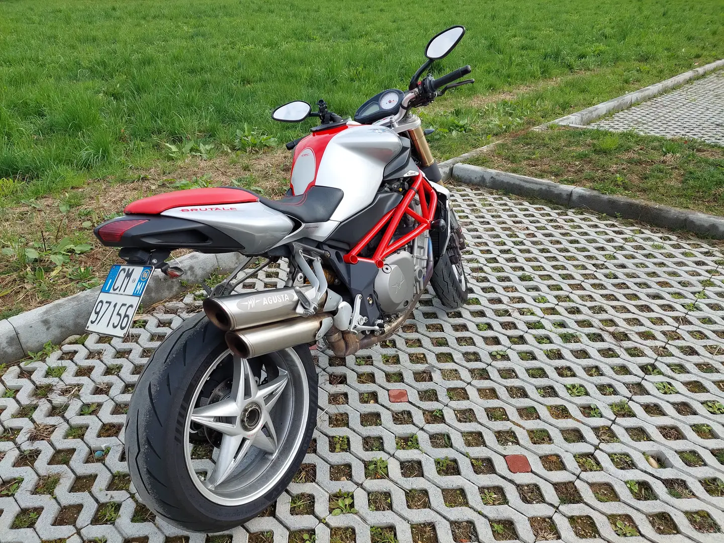 MV Agusta Brutale 910 S Roşu - 1