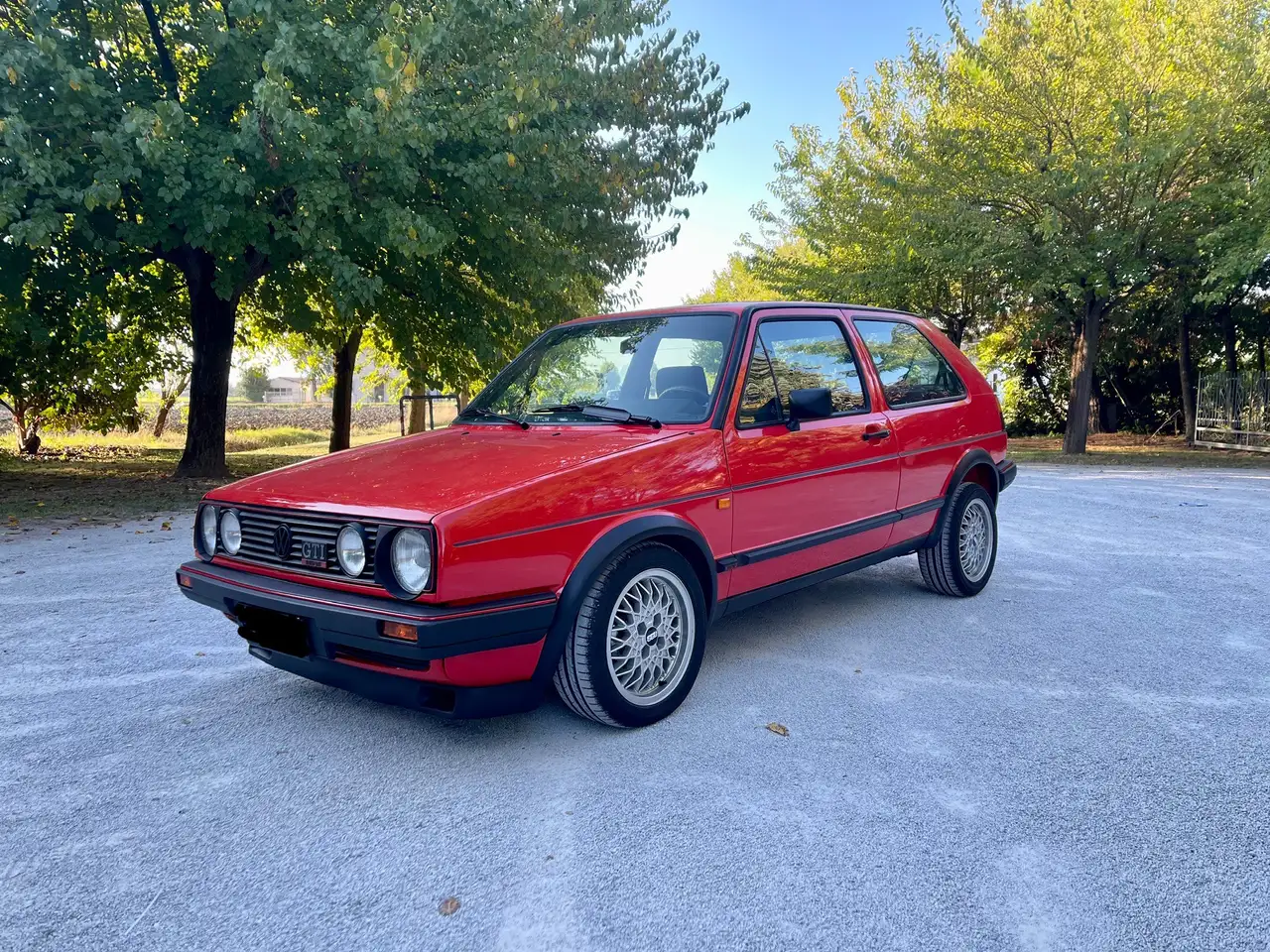 Volkswagen Golf GTI