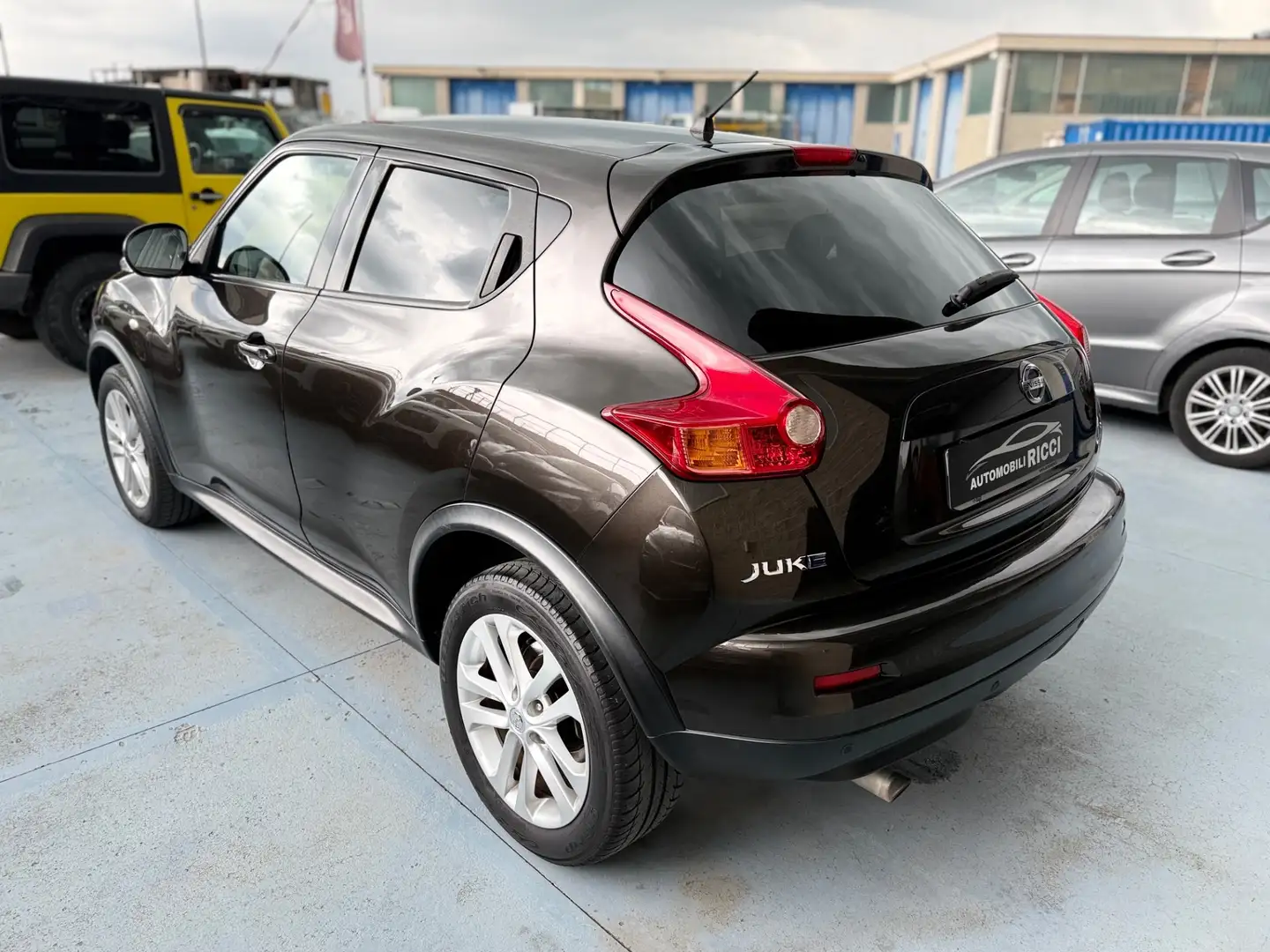 Nissan Juke 1.6 Acenta Brun - 2