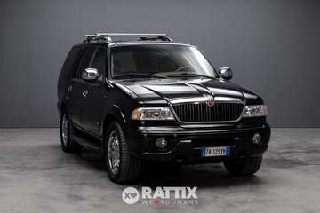 5.4 V8 GPL 300CV 4WD 7p.ti + barre portatutto