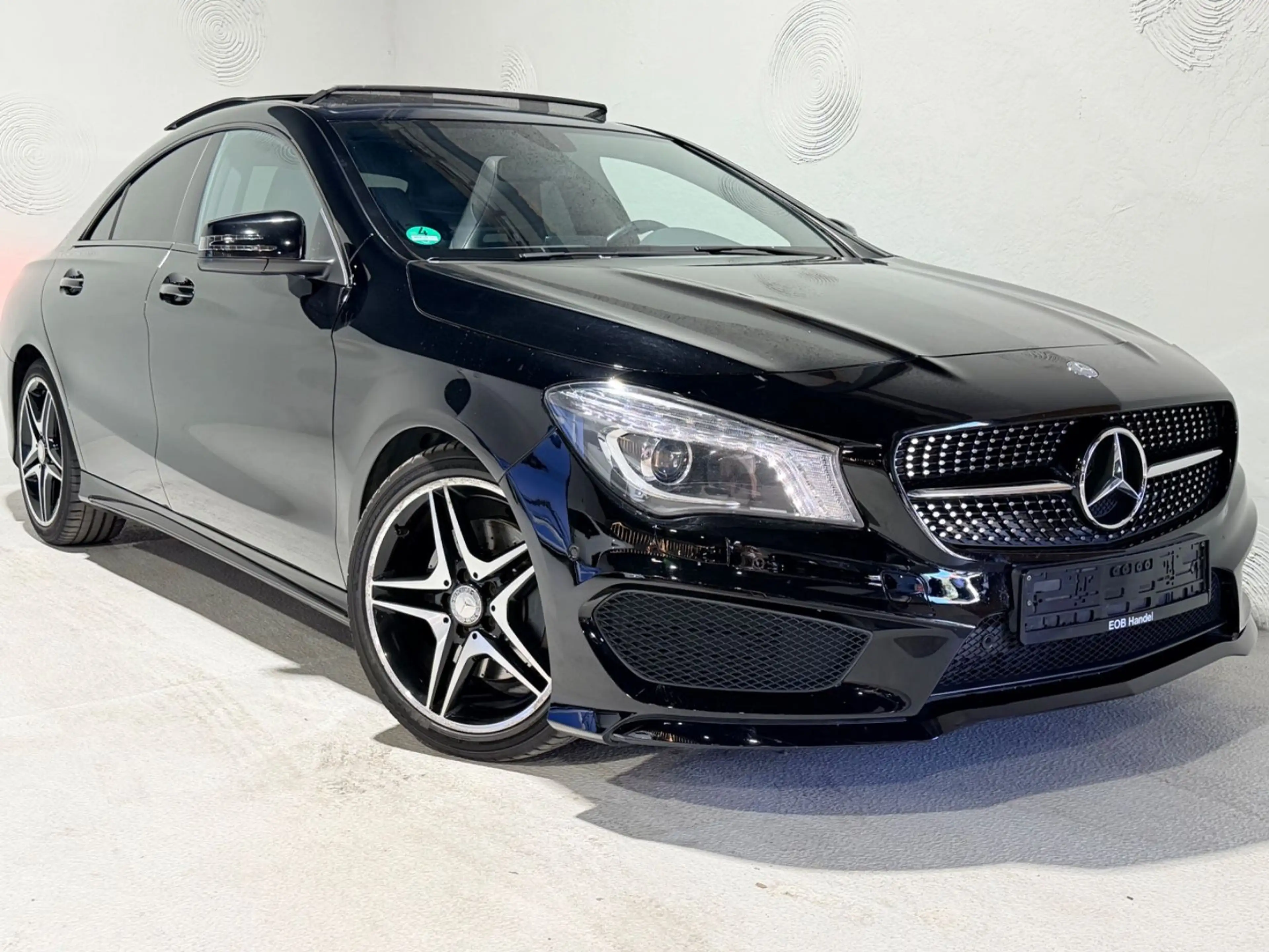 Mercedes-Benz CLA 220 CDI d AMG Line *Pano*Kamera*Leder