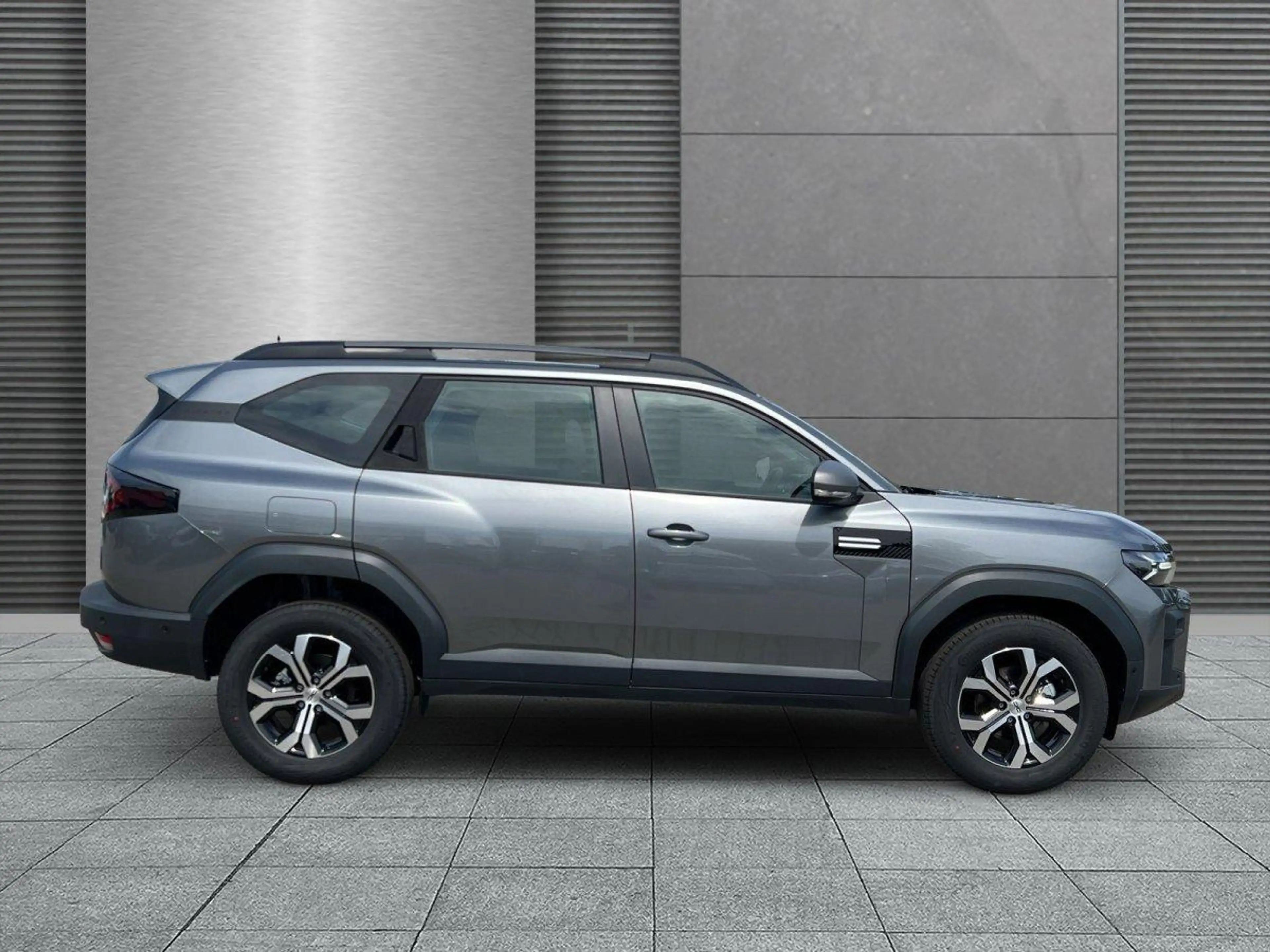 Dacia Bigster Expression SHZ+RFK+Carplay TCe 140 103 kW (140 ... — photo 2