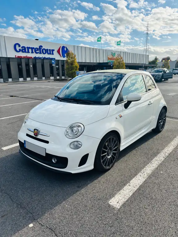 Abarth 500C 2011 из Европы — купить под ключ