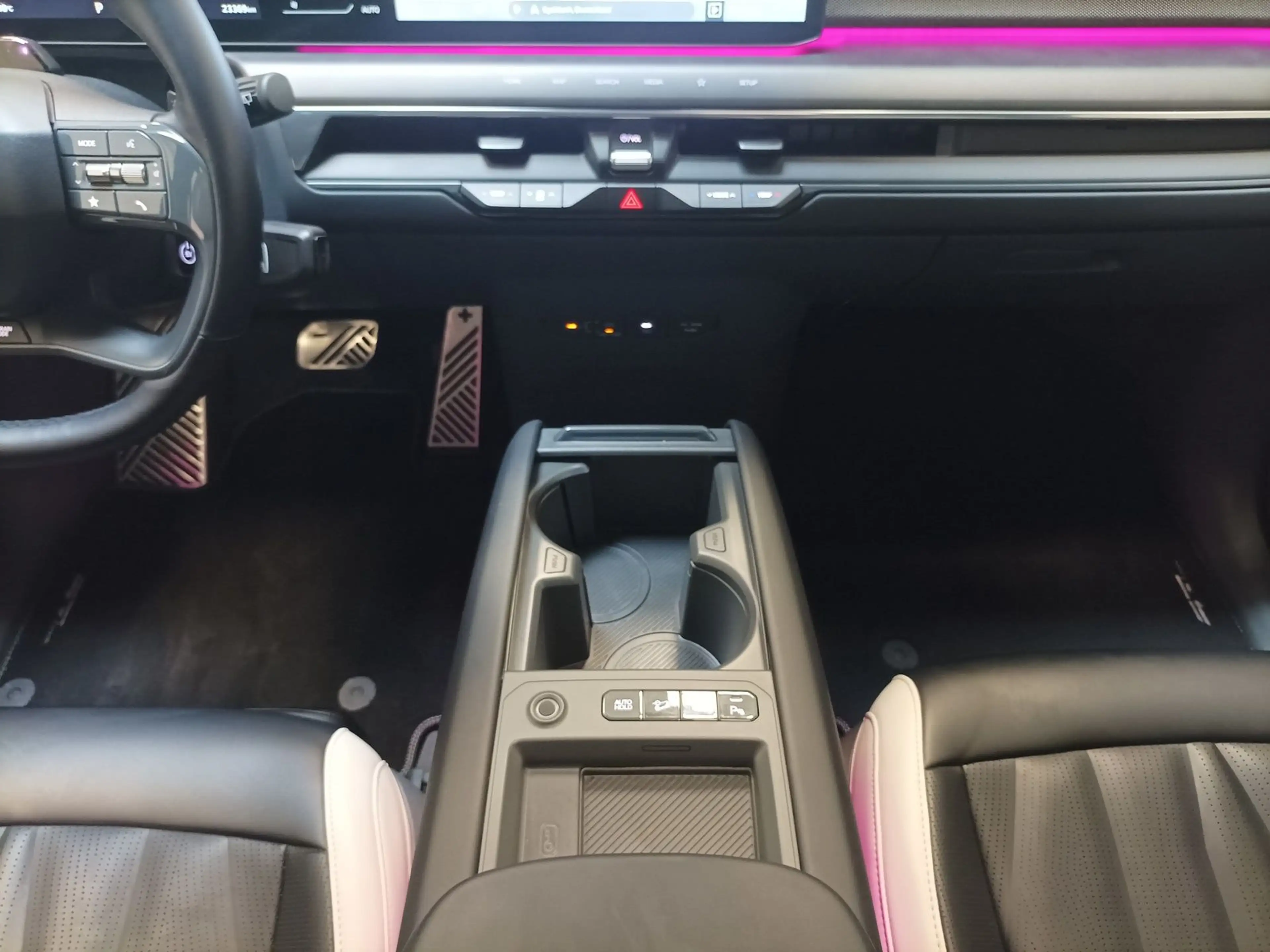 Kia EV9 GT-line|Launch Edition|4WD|Pano|CAM — photo 13