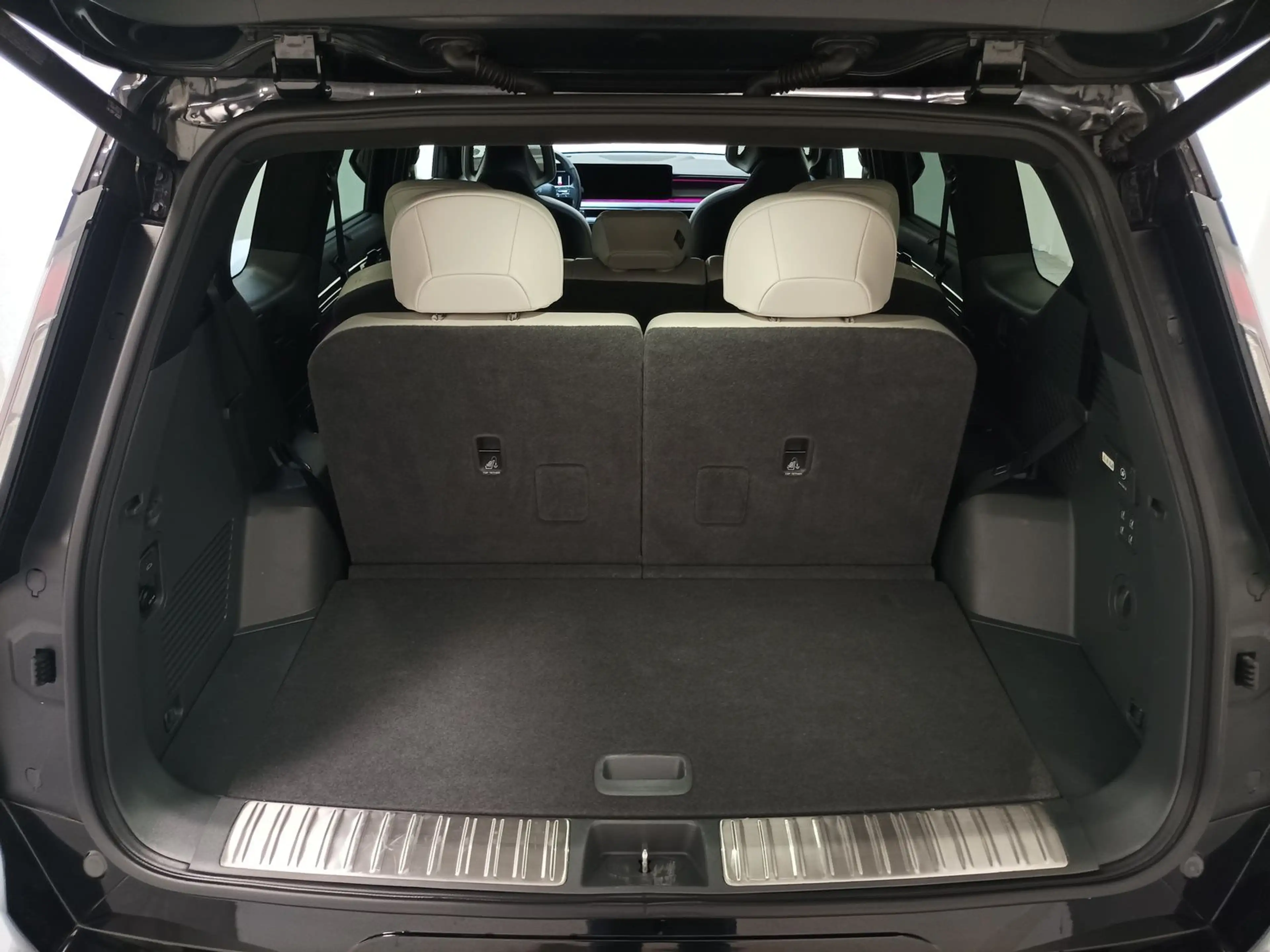 Kia EV9 GT-line|Launch Edition|4WD|Pano|CAM — photo 7