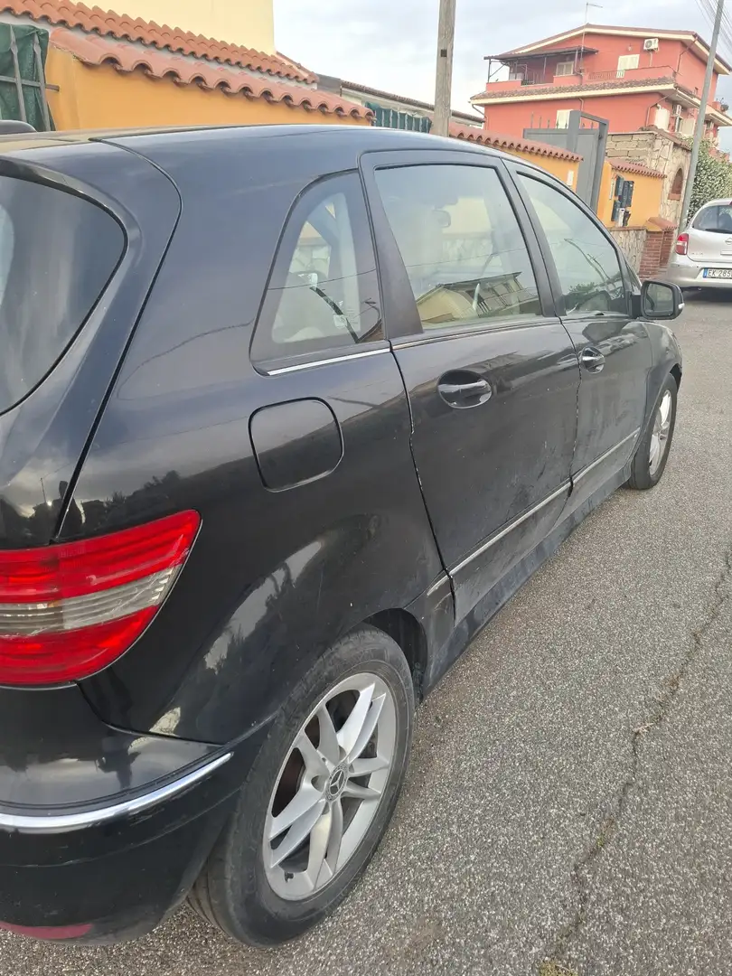 Mercedes-Benz B 180 cdi - 2