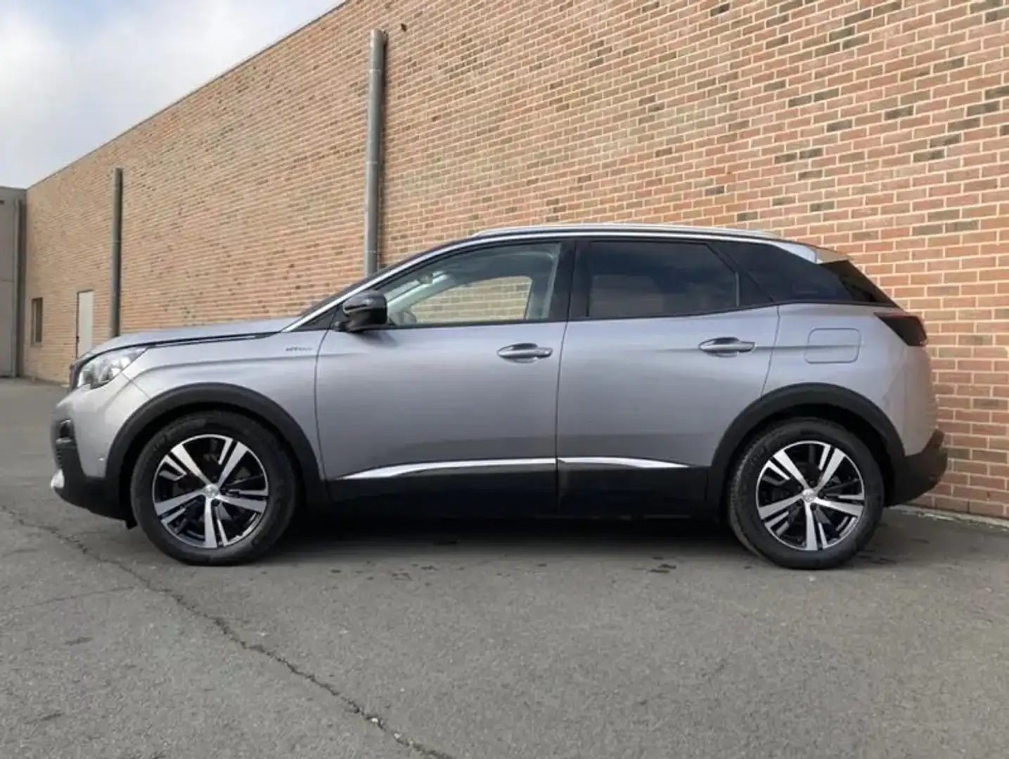 Peugeot 3008 1.6 hybrid4 Allure e-eat8 Grigio - 2