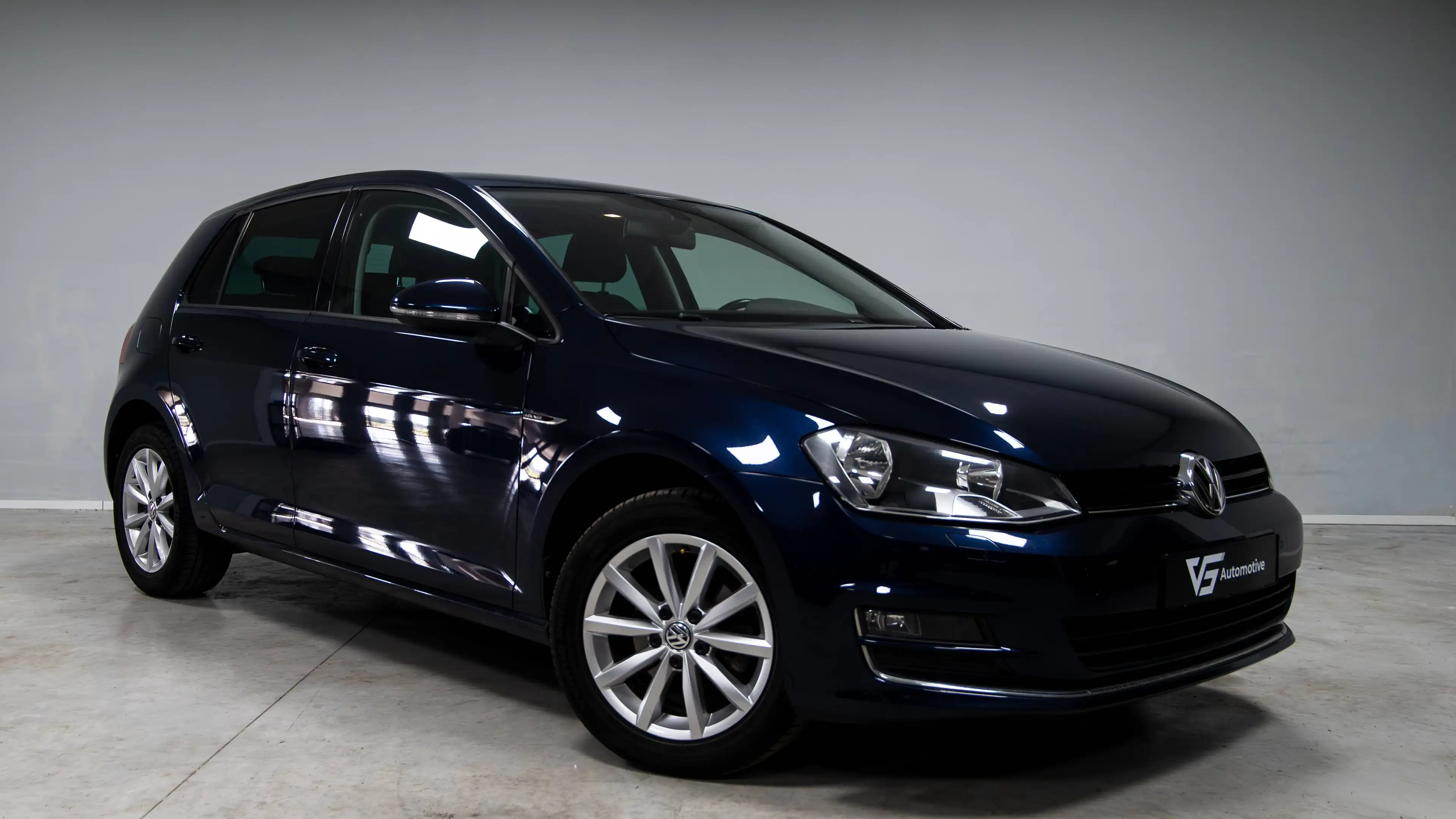 Volkswagen Golf Golf 1.2 TSI Lounge Bluemotion Tech — photo 7