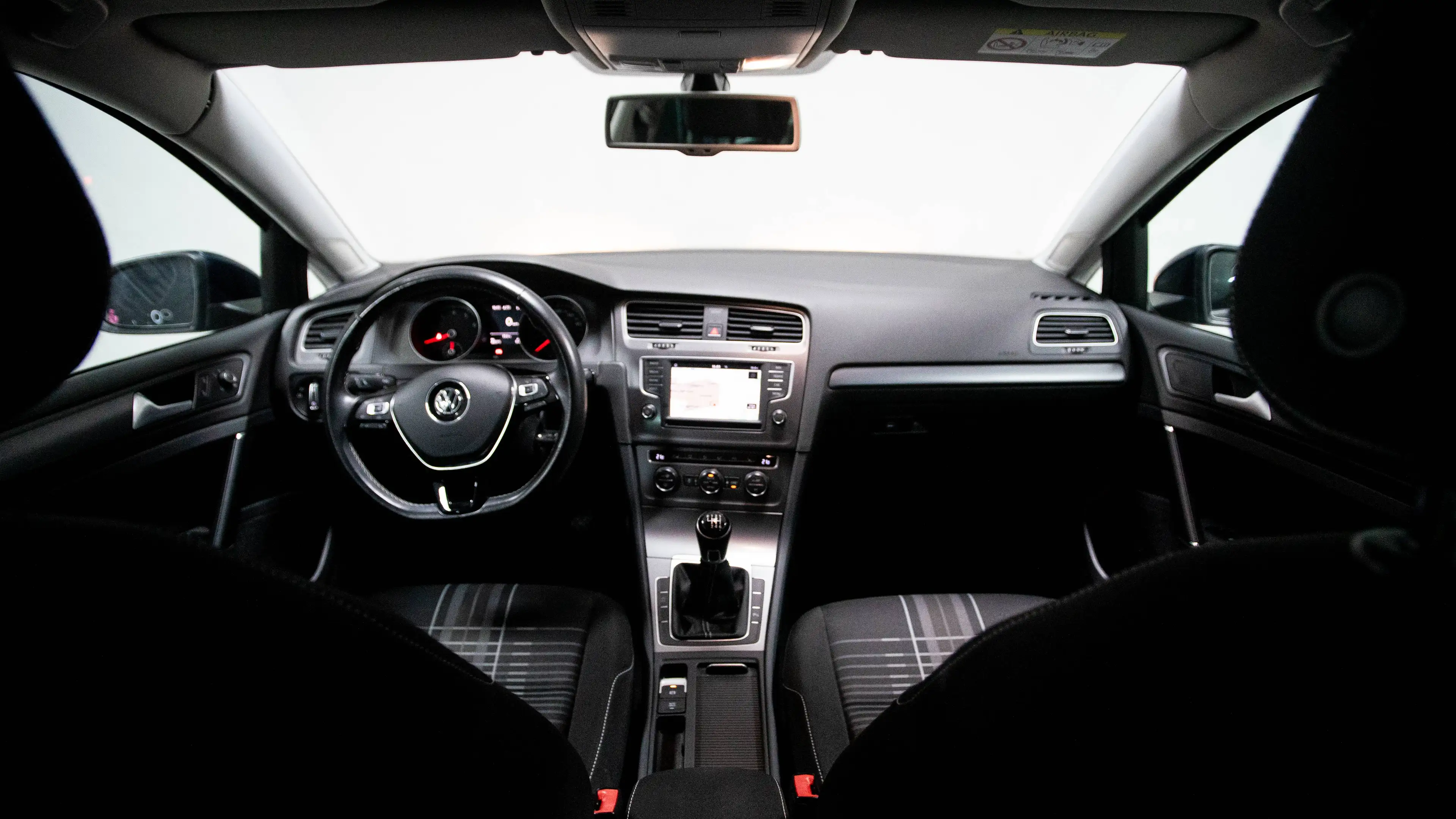 Volkswagen Golf Golf 1.2 TSI Lounge Bluemotion Tech — photo 19