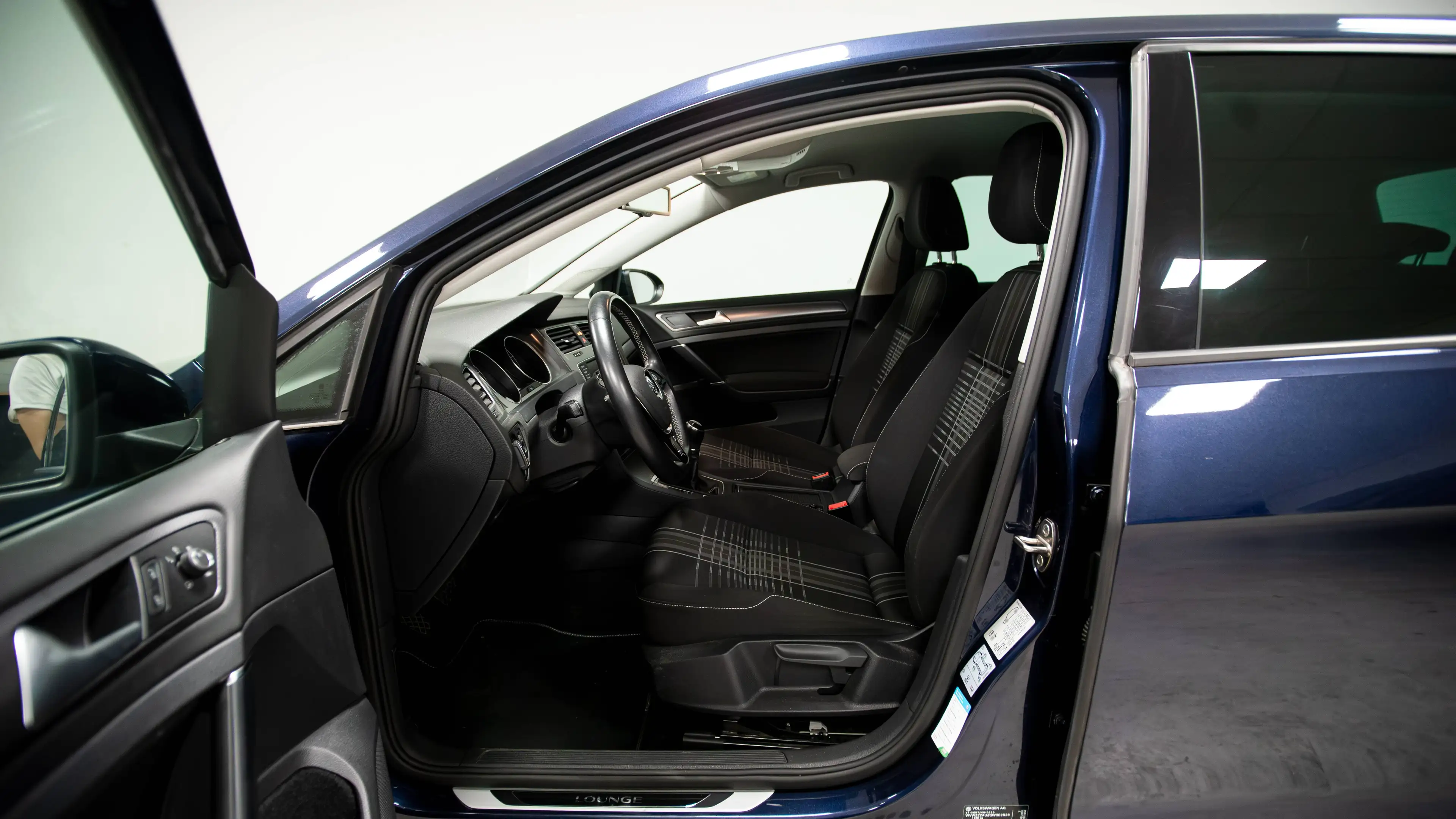 Volkswagen Golf Golf 1.2 TSI Lounge Bluemotion Tech — photo 9