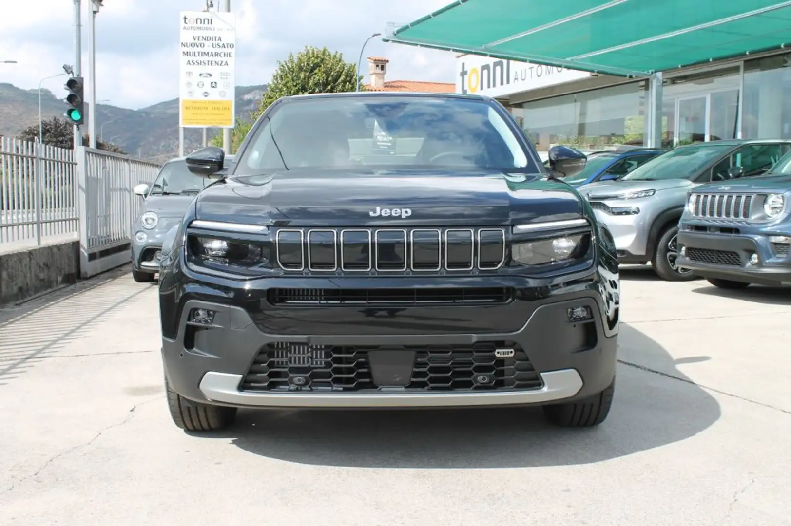 Jeep Avenger 1.2 Turbo 110cv MHEV Summit *PackWinter* Noir - 2