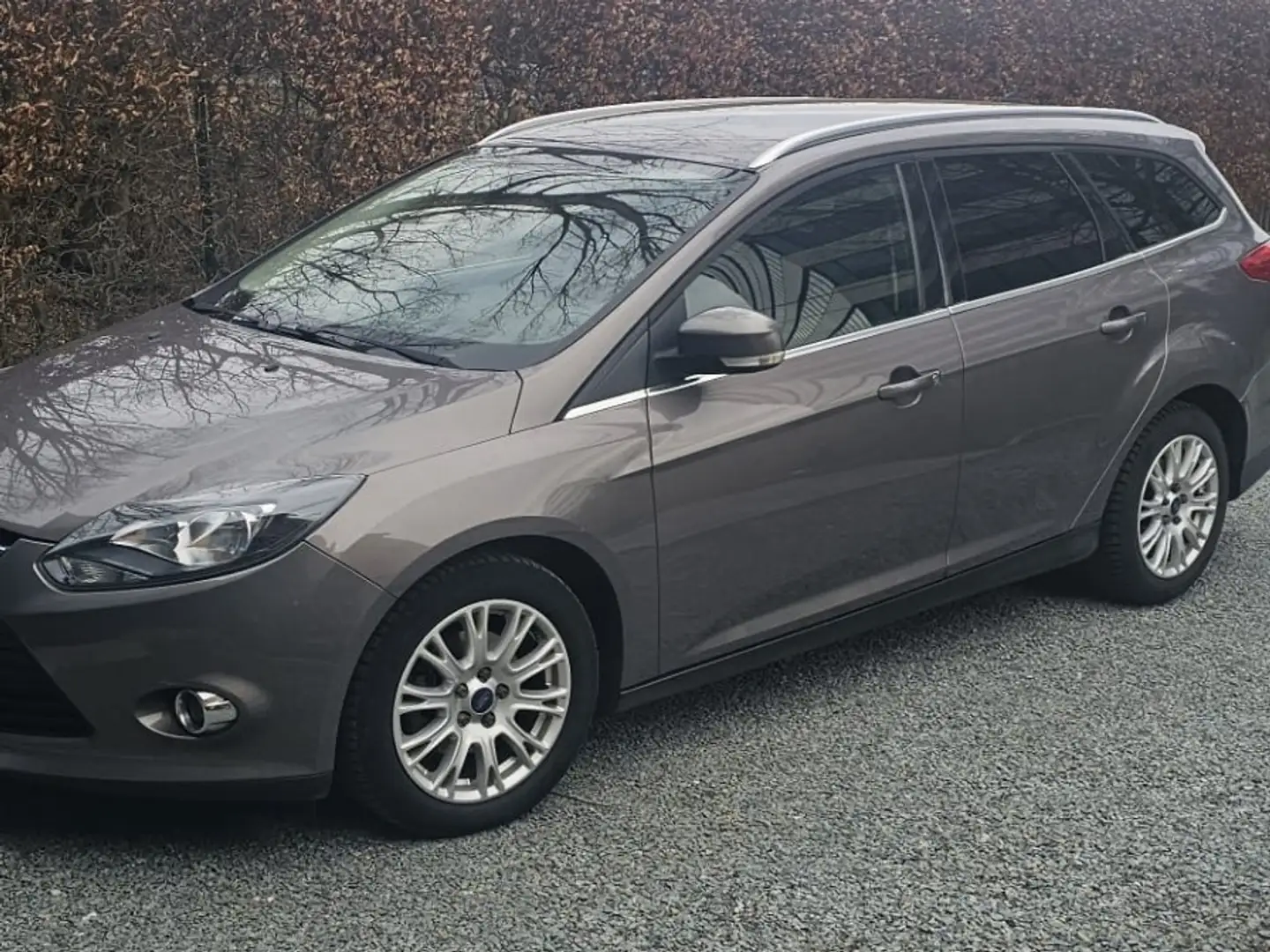 Ford Focus 1.0 EcoBoost Start-Stopp-System SYNC Edition - 1