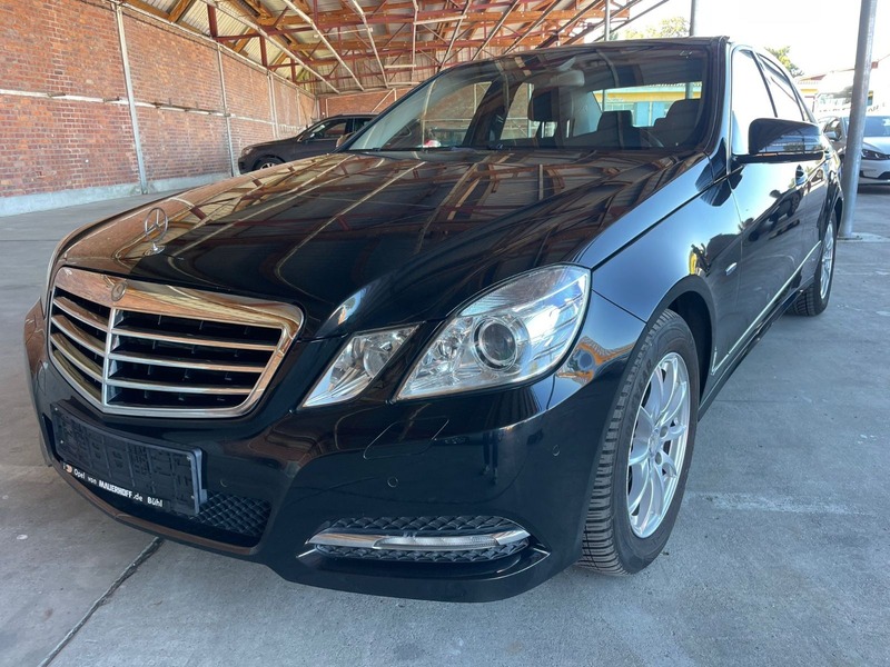 Mercedes-Benz E 300 E -Klasse Lim. BlueTec Hybrid/H&K/S-Dach