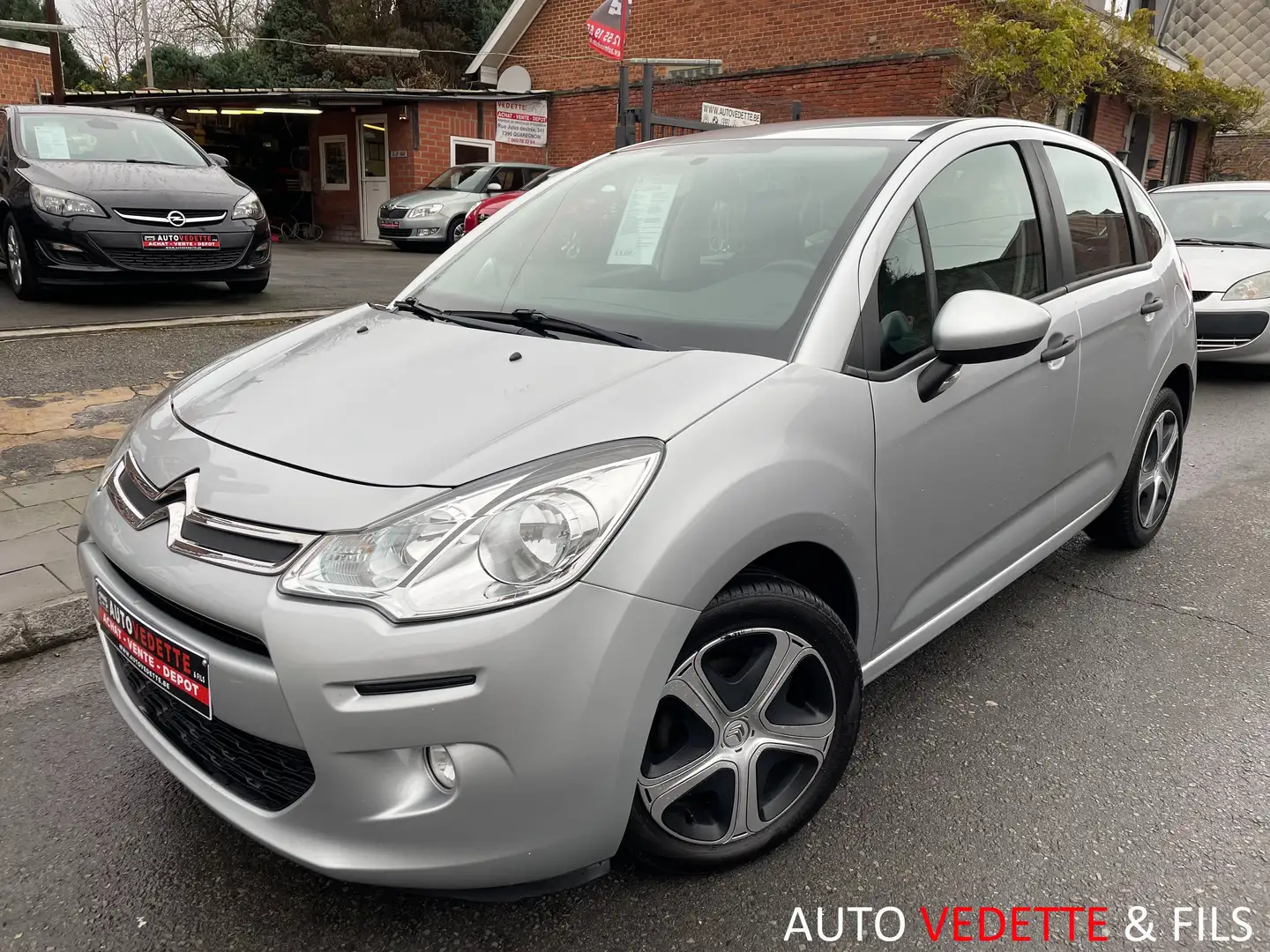 Citroen C3 1.0i Seduction 1ER PROP 50(68) KW(HP) GAR.1AN Zilver - 1