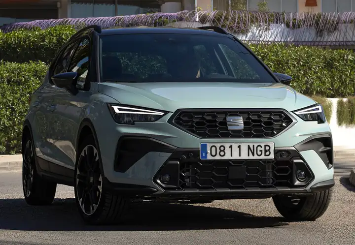 SEAT Arona 2023, foto 5