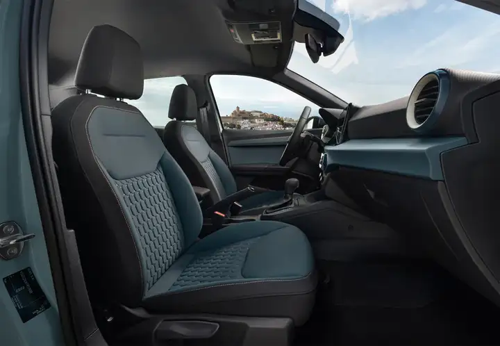 SEAT Arona 2023, foto 14