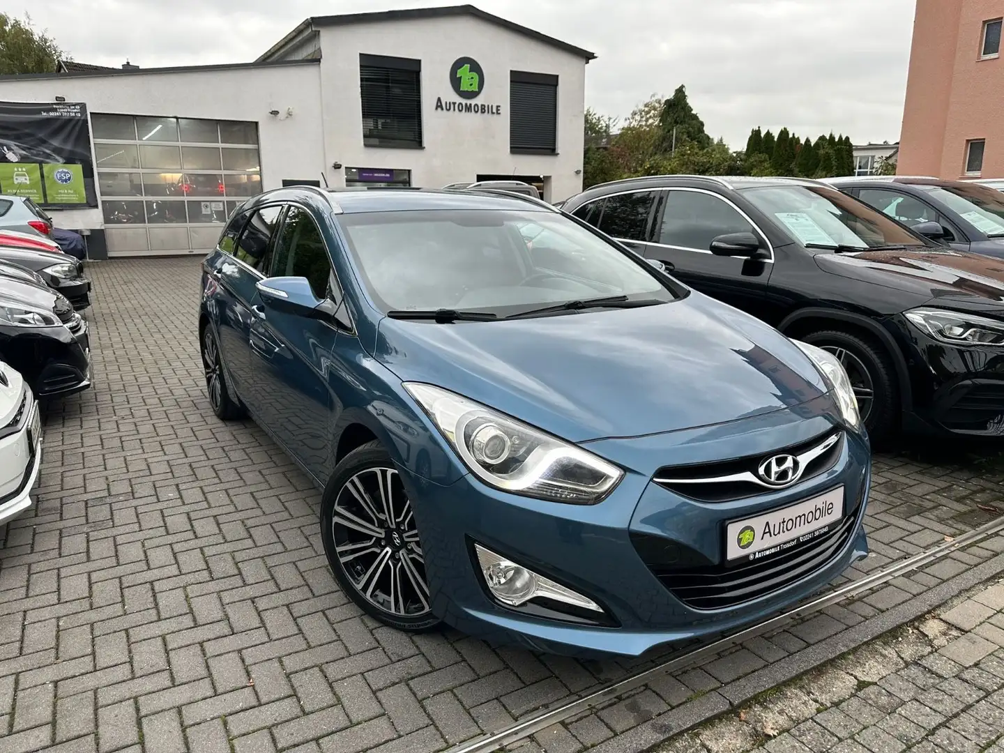 Hyundai i40 cw 5 Star Edition*KLIMA*TEMPO*LED Blau - 1
