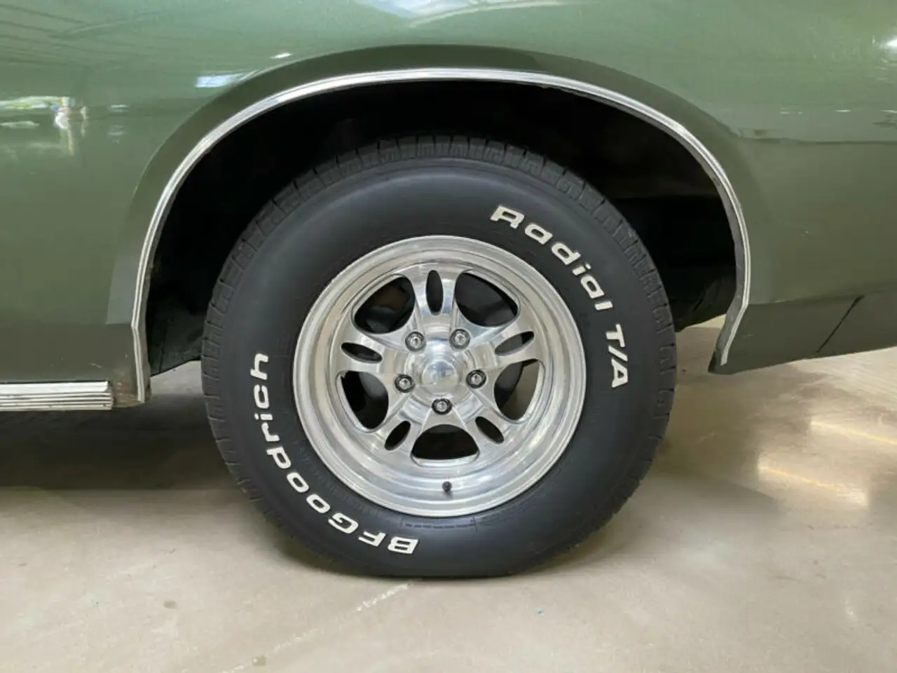 Dodge Charger Broughham SE, foto 8