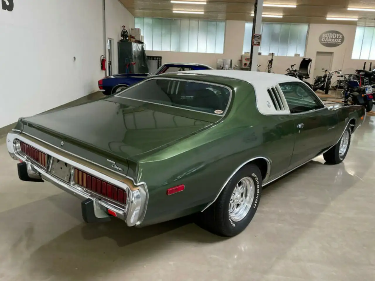 Dodge Charger Broughham SE, foto 4
